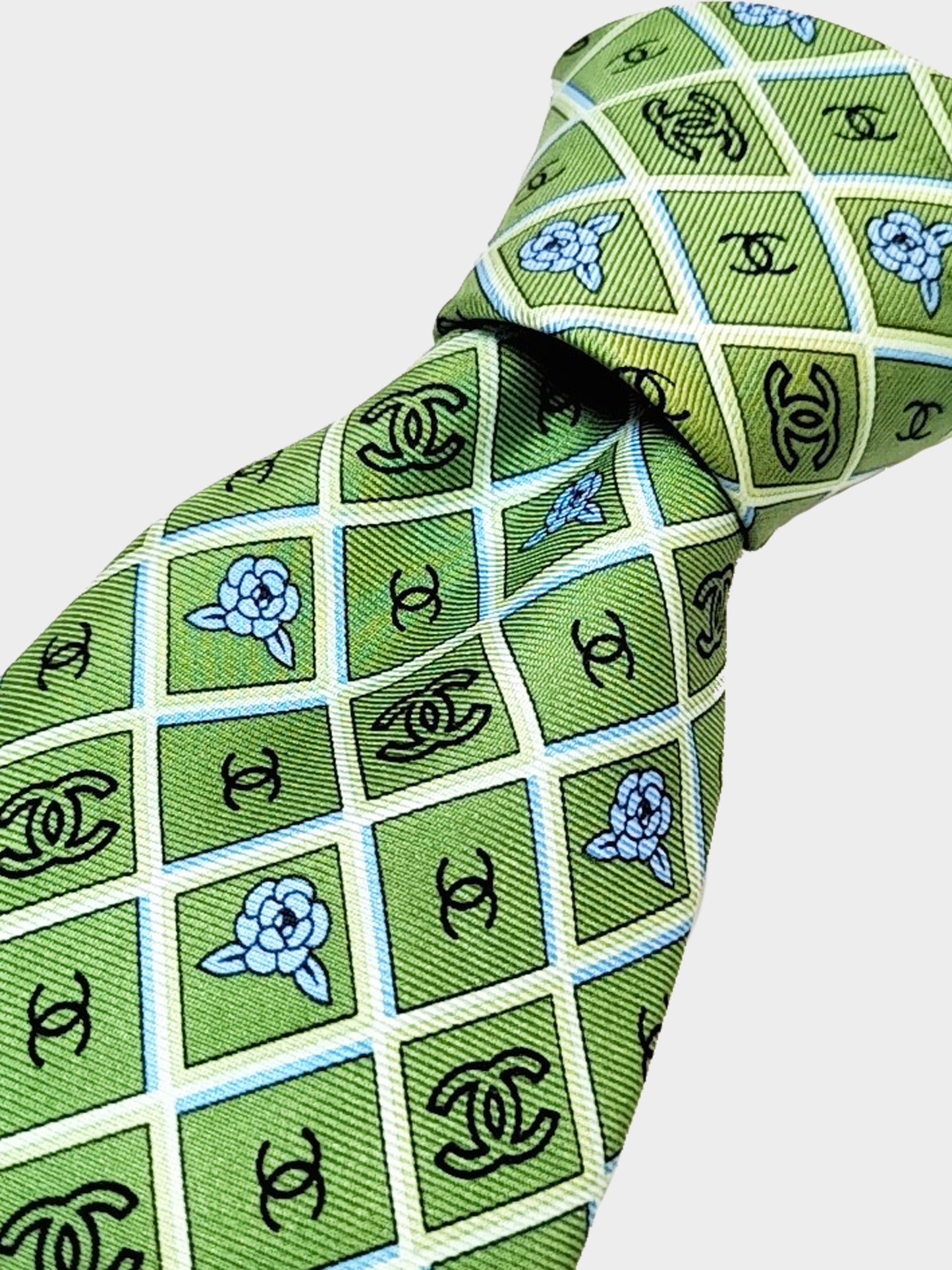 Chanel Fall 2005 Green Camellia and CC All-over Pattern Print Tie