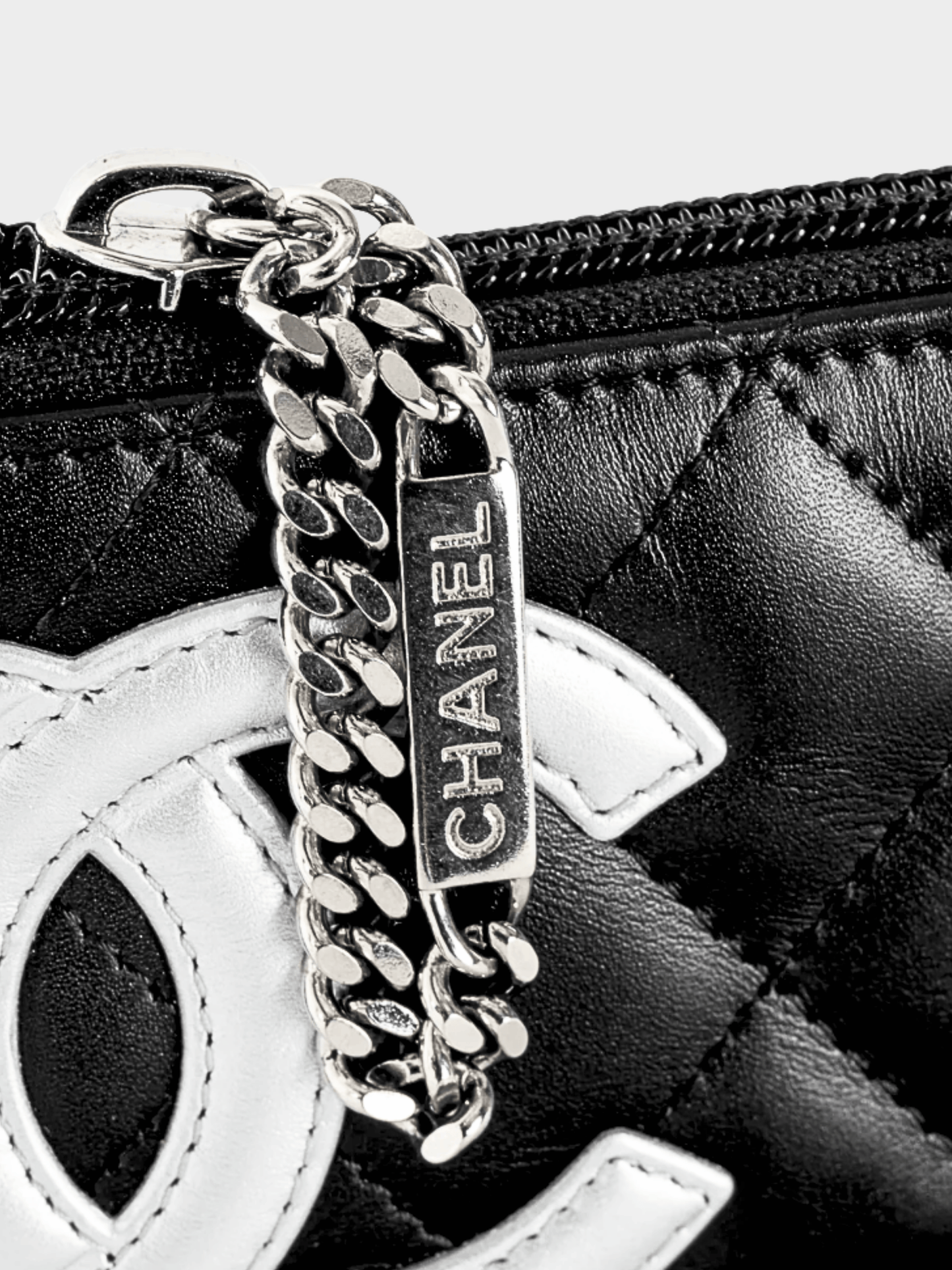 Chanel Cruise 2012 Black Noir & Argen Cambon CC Quilted Card Case