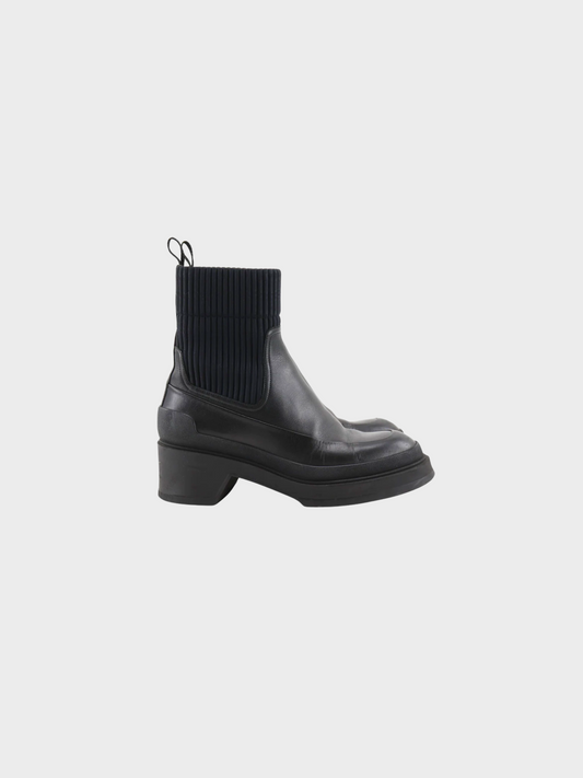 Hermès 2010s Black Vadrouille Ribbed Ankle Boots