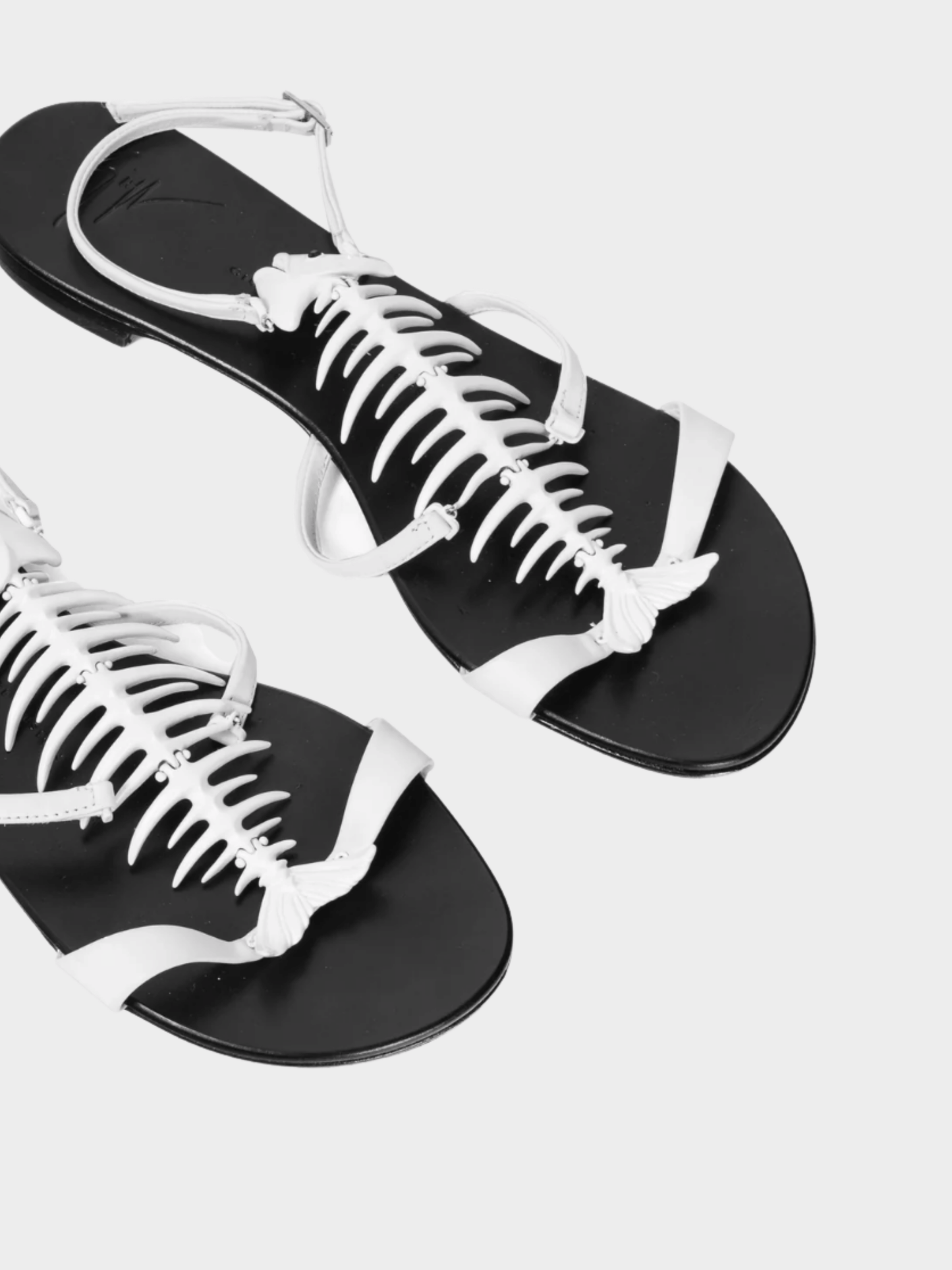 Giuseppe Zanotti 2016 White Fishbone Flat Sandals