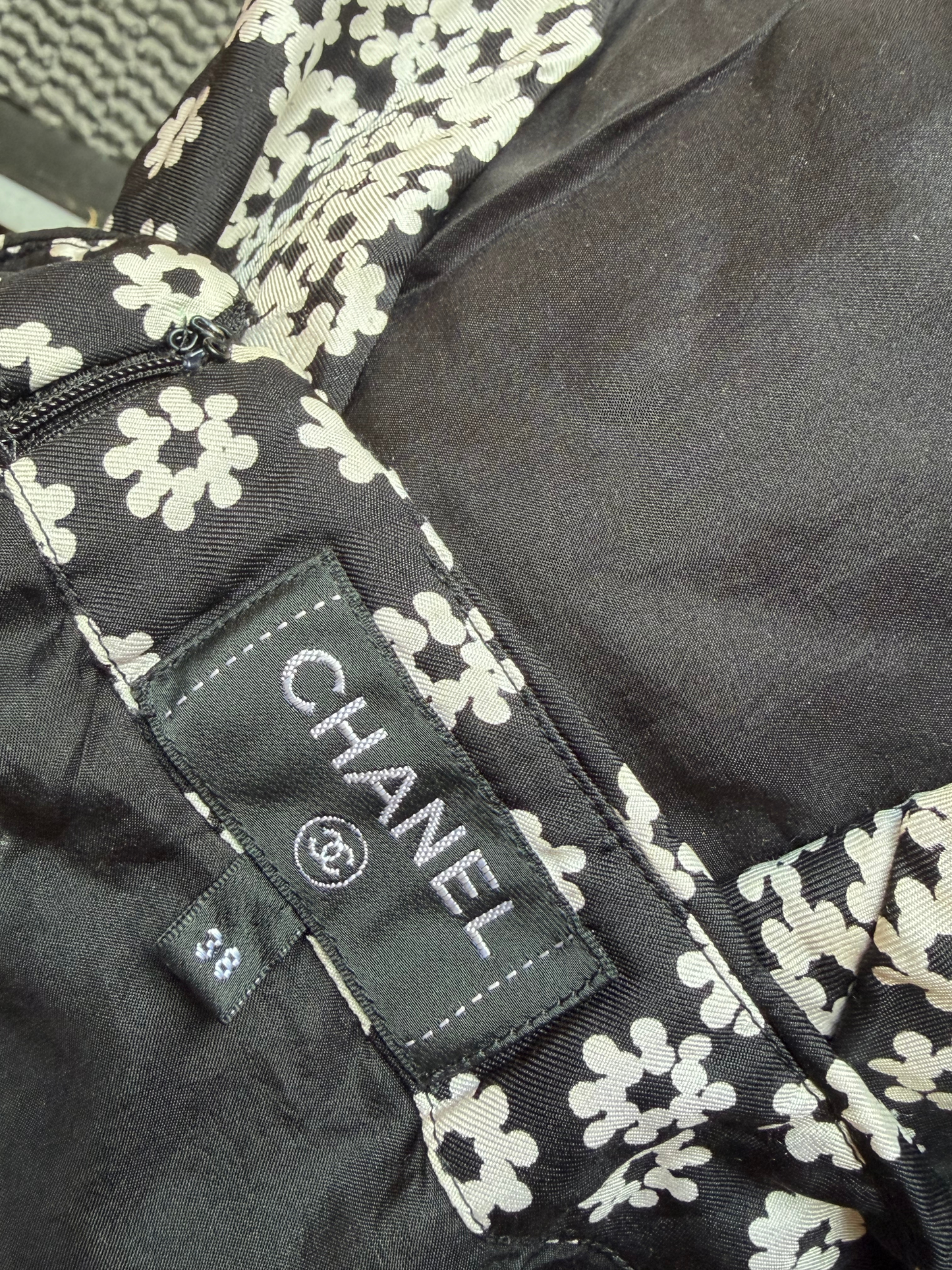 Chanel SS 2022 Black White Silk Daisy Mini Skirt