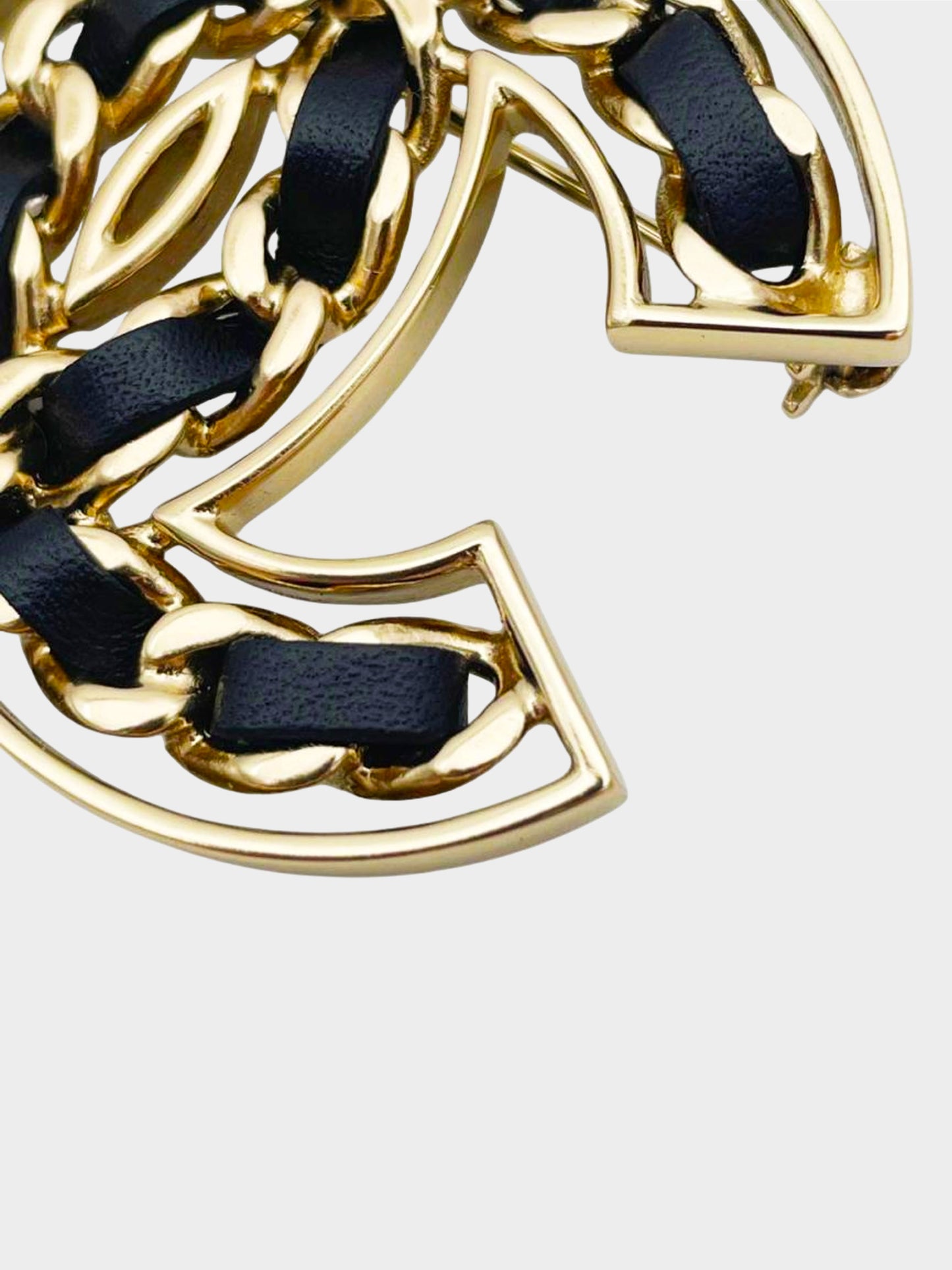 Chanel Spring 2019 Champagne Gold Lambskin CC Chain Brooch