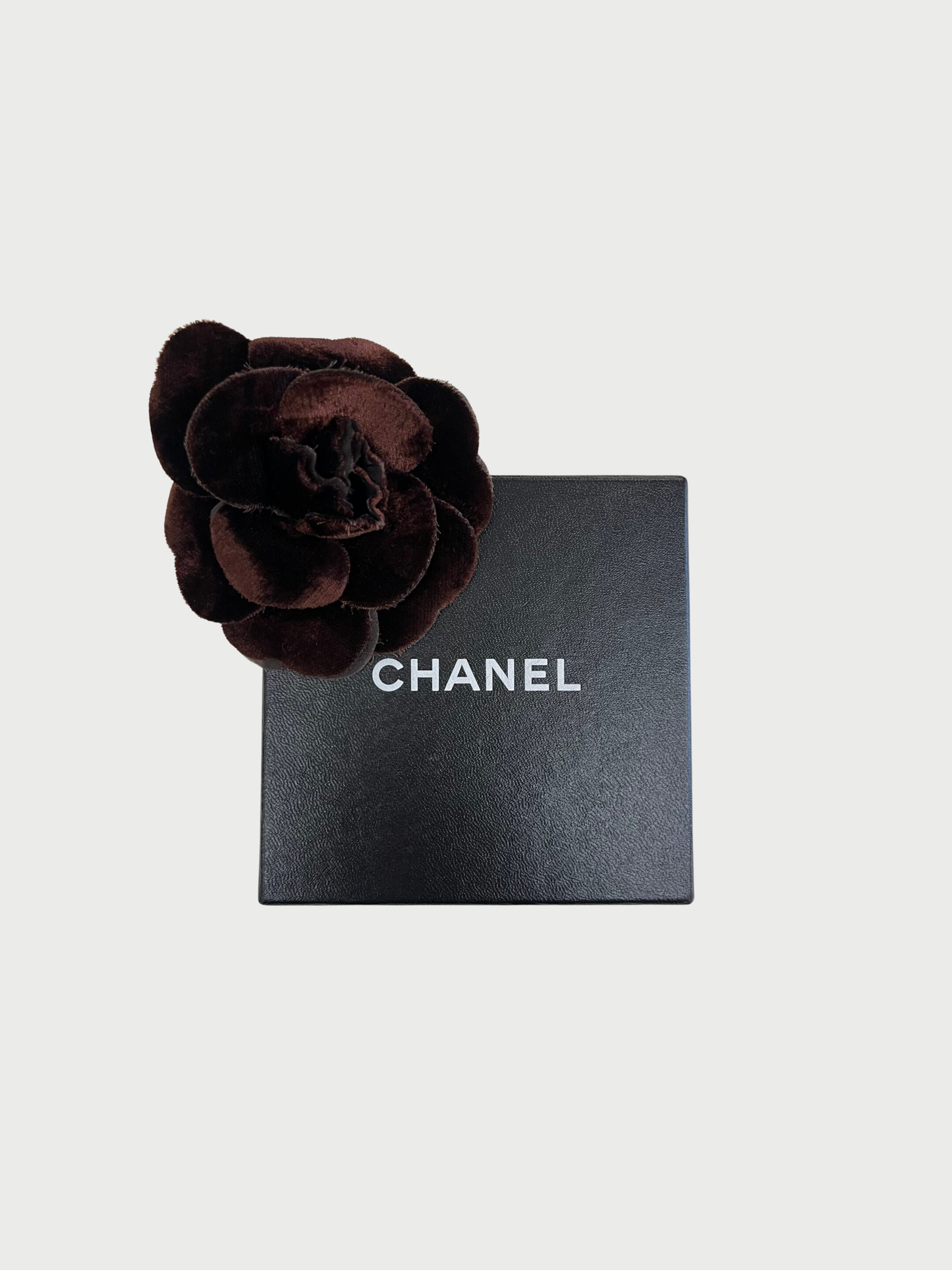 Chanel 1995-1997 Brown Velvet Camellia Brooch