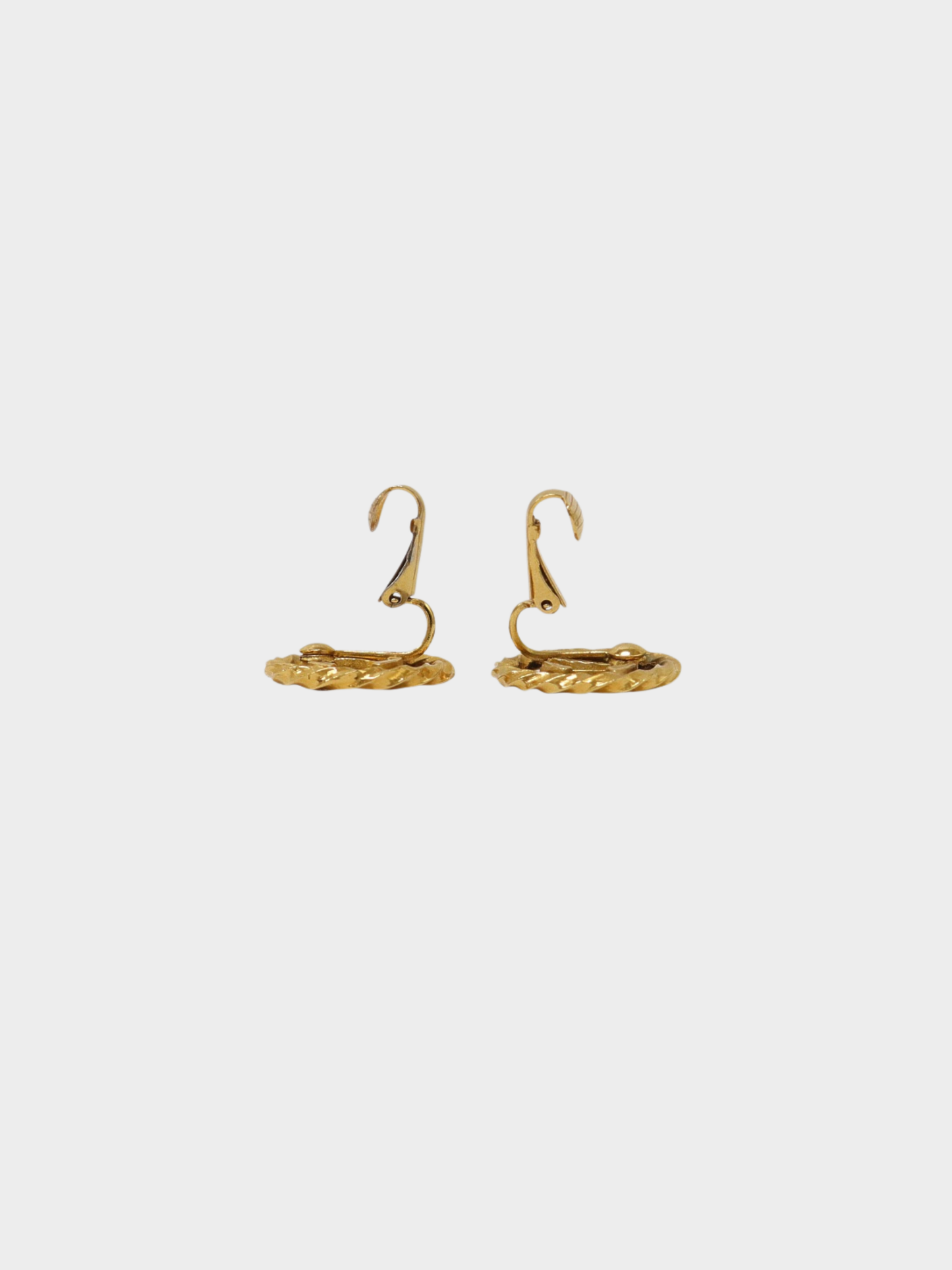 Chanel 2000s Gold COCO Twist Round Earrings