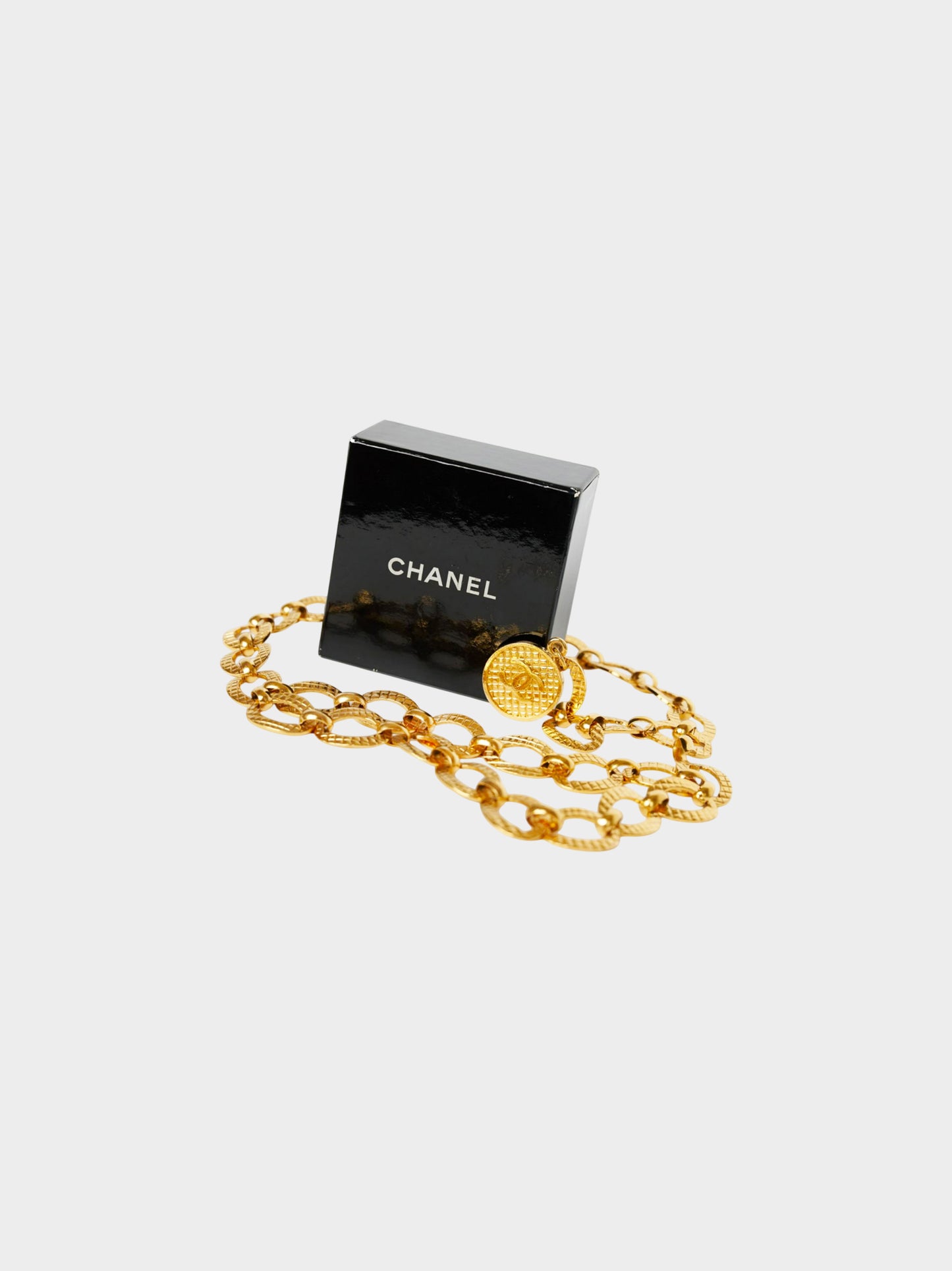 Chanel 1990s Gold Quilted Chain Link Belt/Necklace