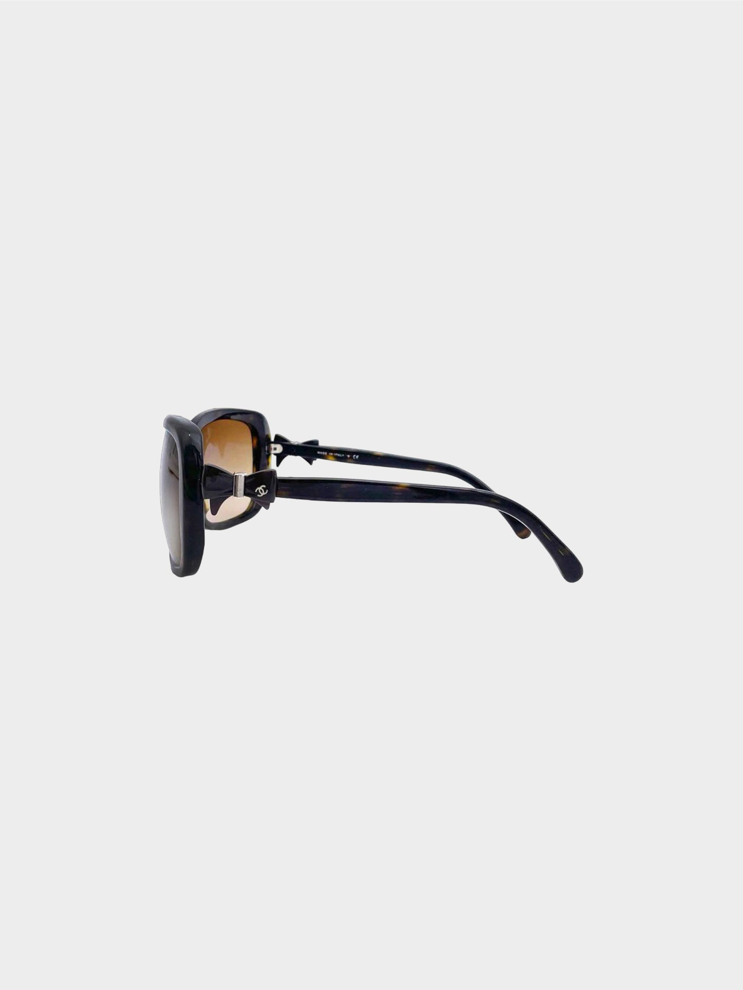 Chanel 2010s Tortoise CC Bow Sunglasses