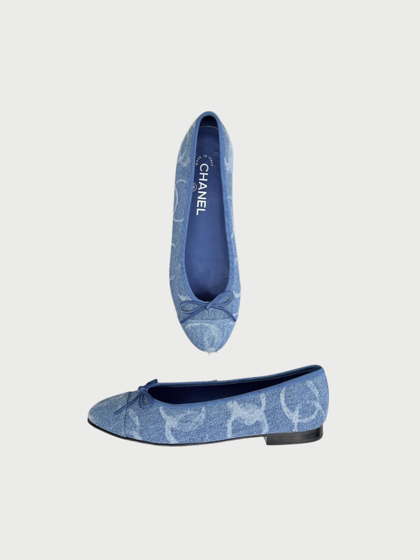Chanel 2020s Blue Denim CC Logo Ballet Flats