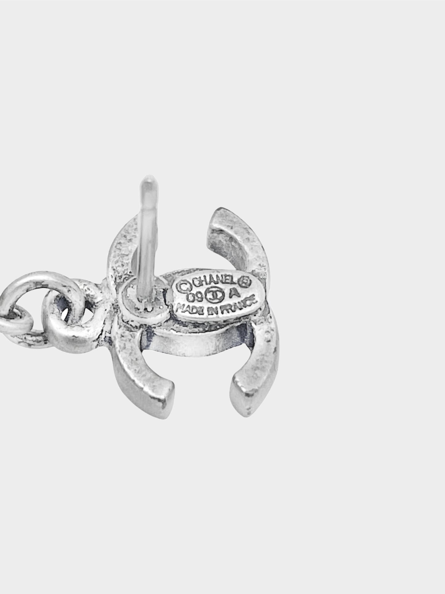 Chanel Fall 2009 Triple Coco Mark Chain Faux Pearl Silver Drop Earrings