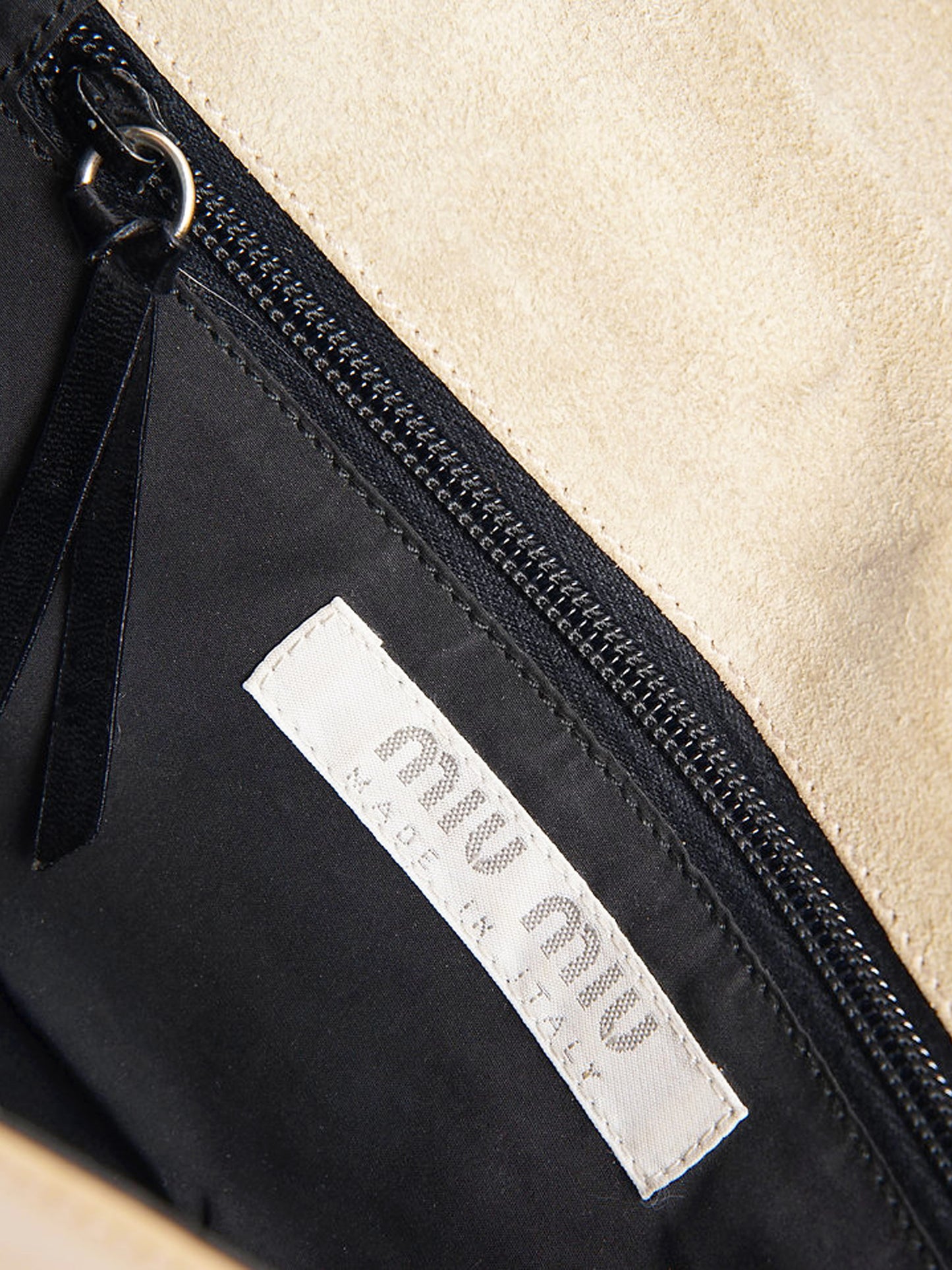 Miu Miu FW 1999 Black and Beige Leather Shoulder Bag