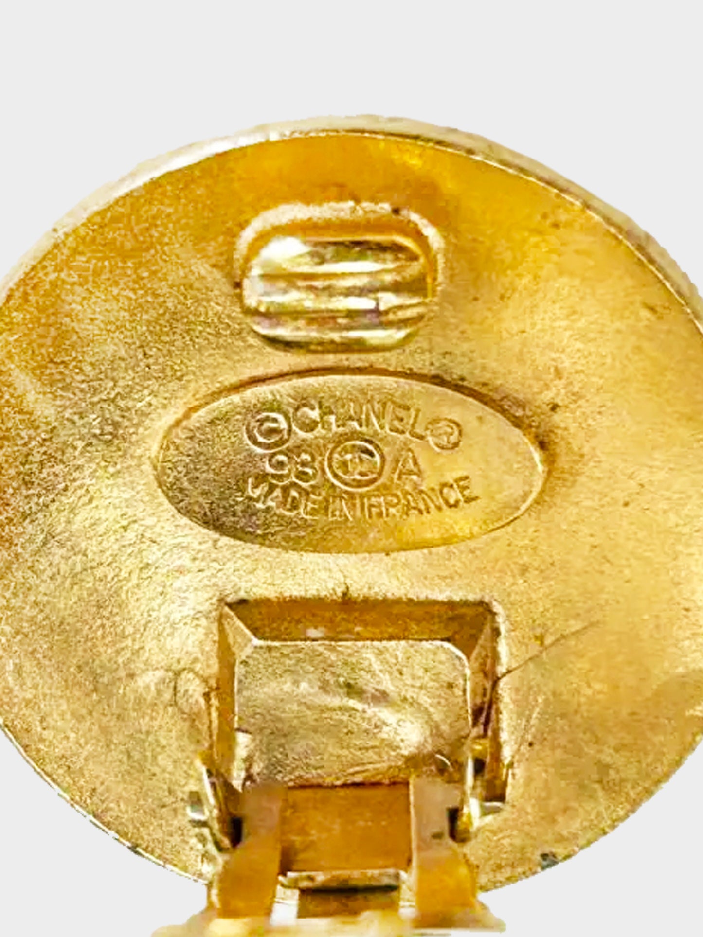 Chanel Fall 1993 Gold CC Logo Disk Clip-on Earrings