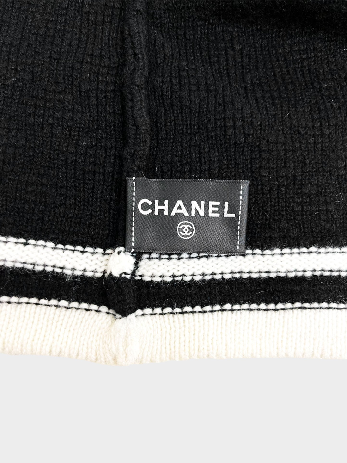 Chanel 2022 Black White and Gold Quilted Cahsmere Beanie