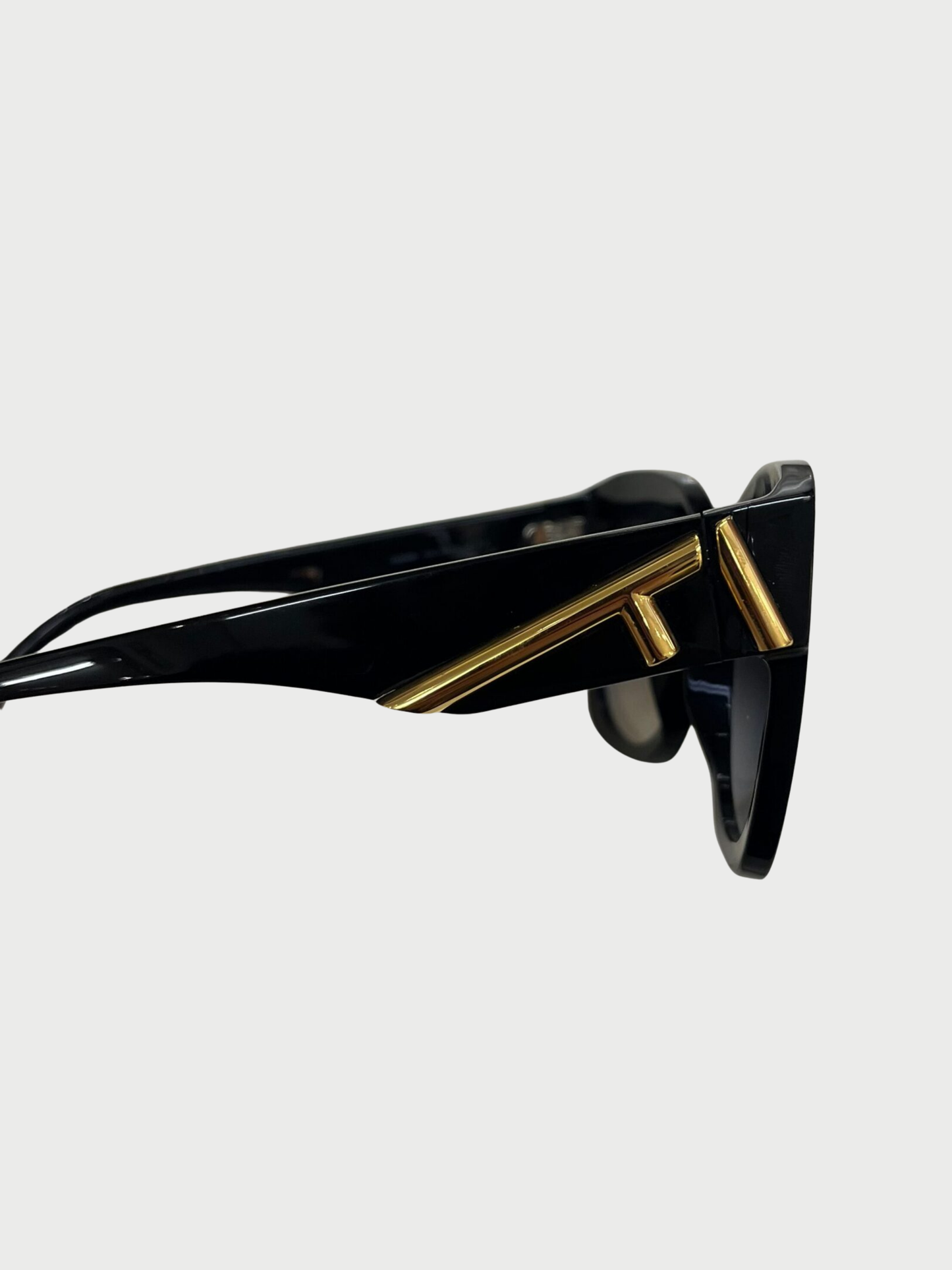 Fendi 2020s Black Acetate Fendi First FE40098I Sunglasses