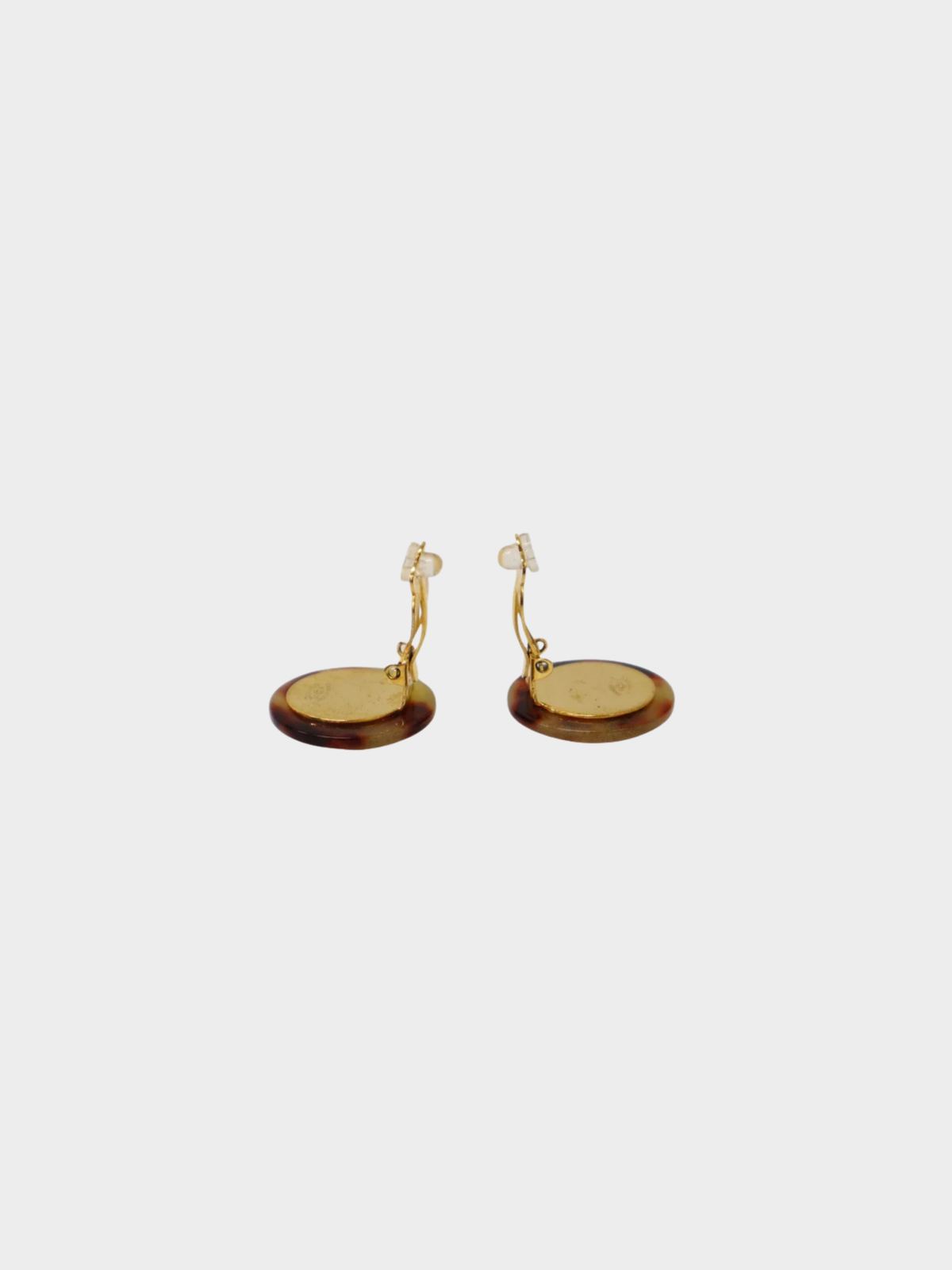 Chanel 1997 Gold Brown Tortoiseshell Coco Round Earrings