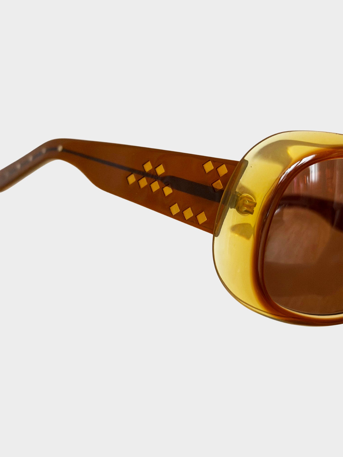 Bottega Veneta 2000s Brown Chunky Round Frame Sunglasses