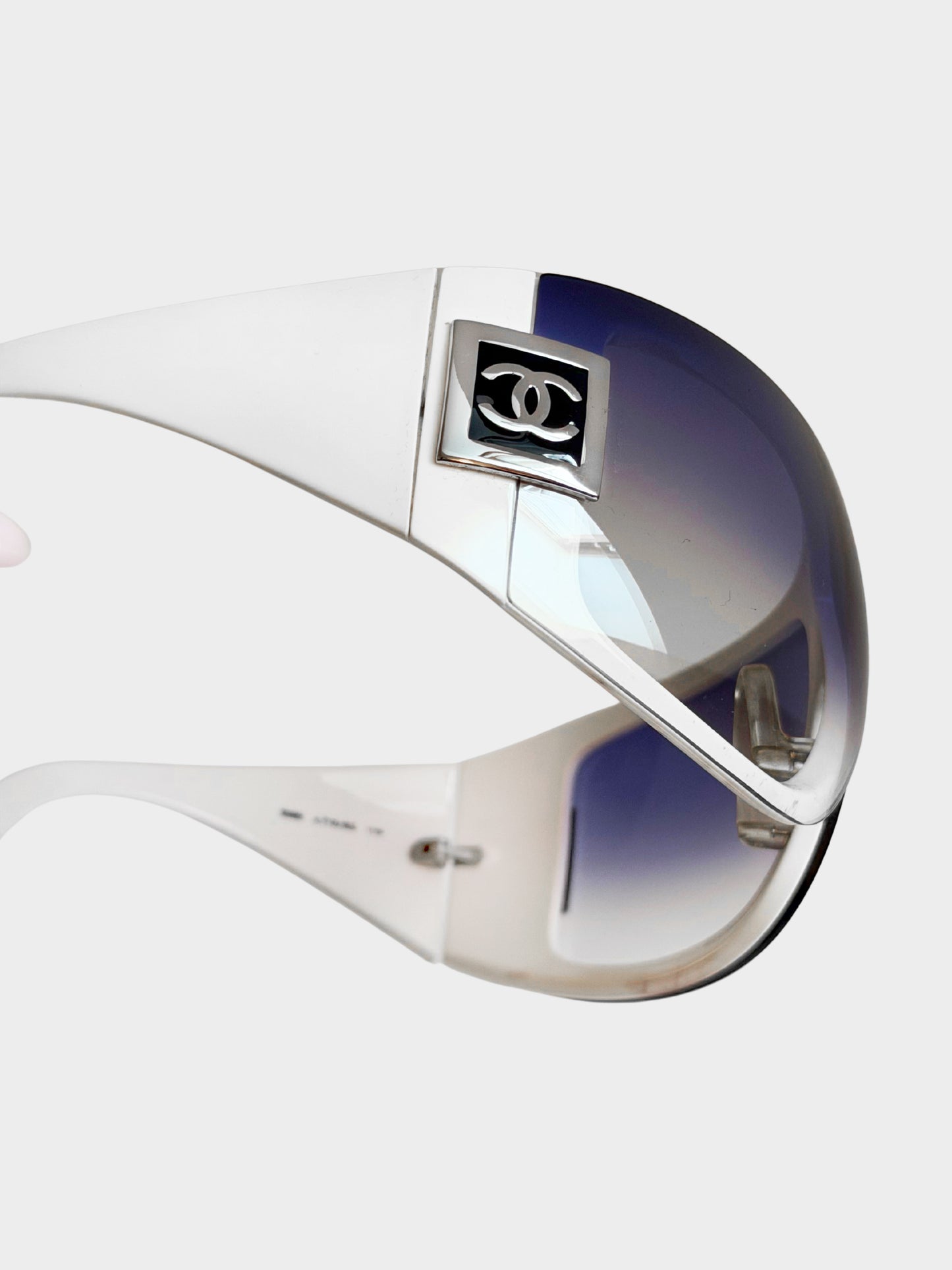 Chanel Early 2000s White and Gradient Blue Wraparound Oversized Shield Sunglasses