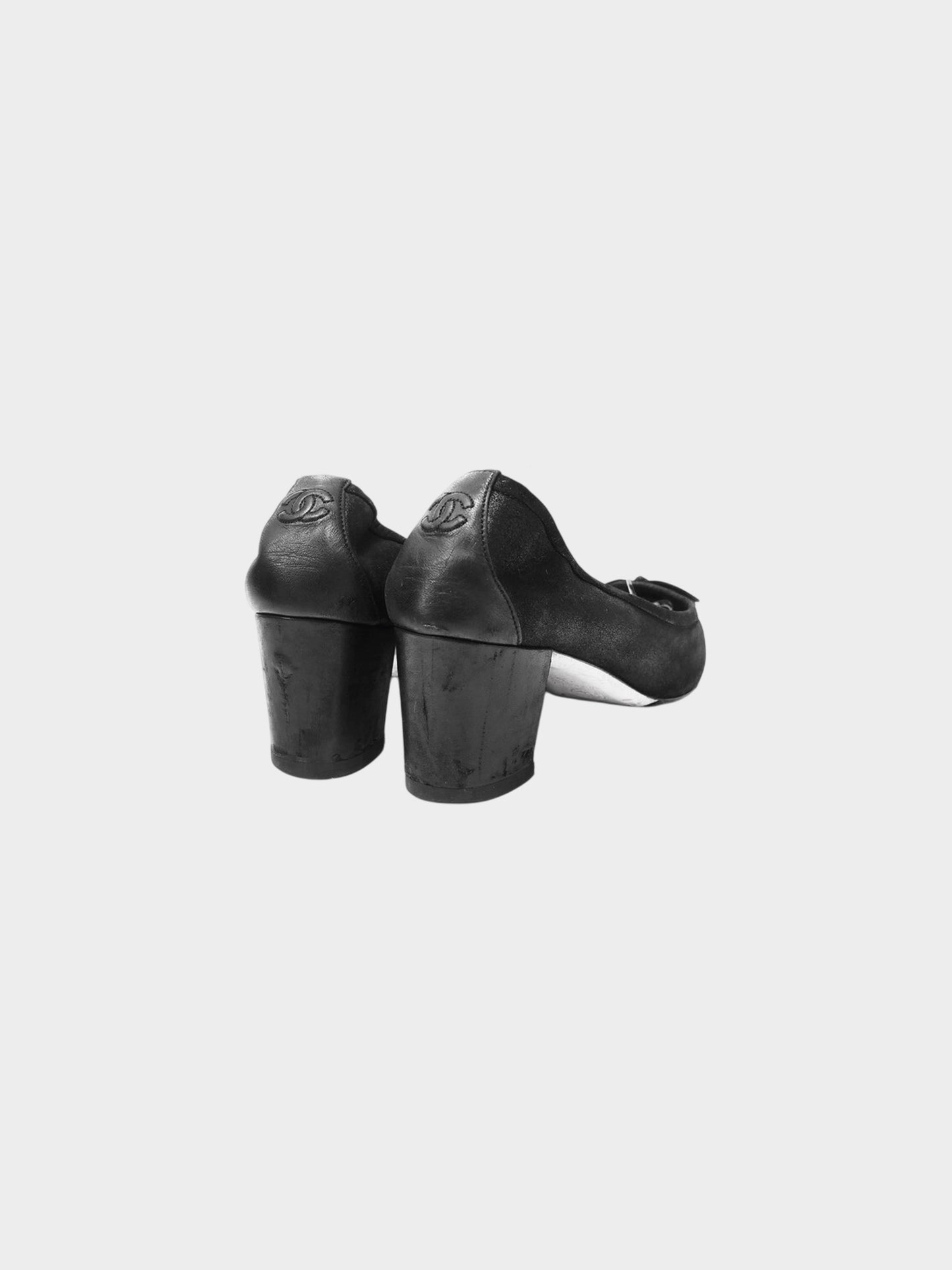 Chanel 2000s Black Leather Ballerina Bow Pumps