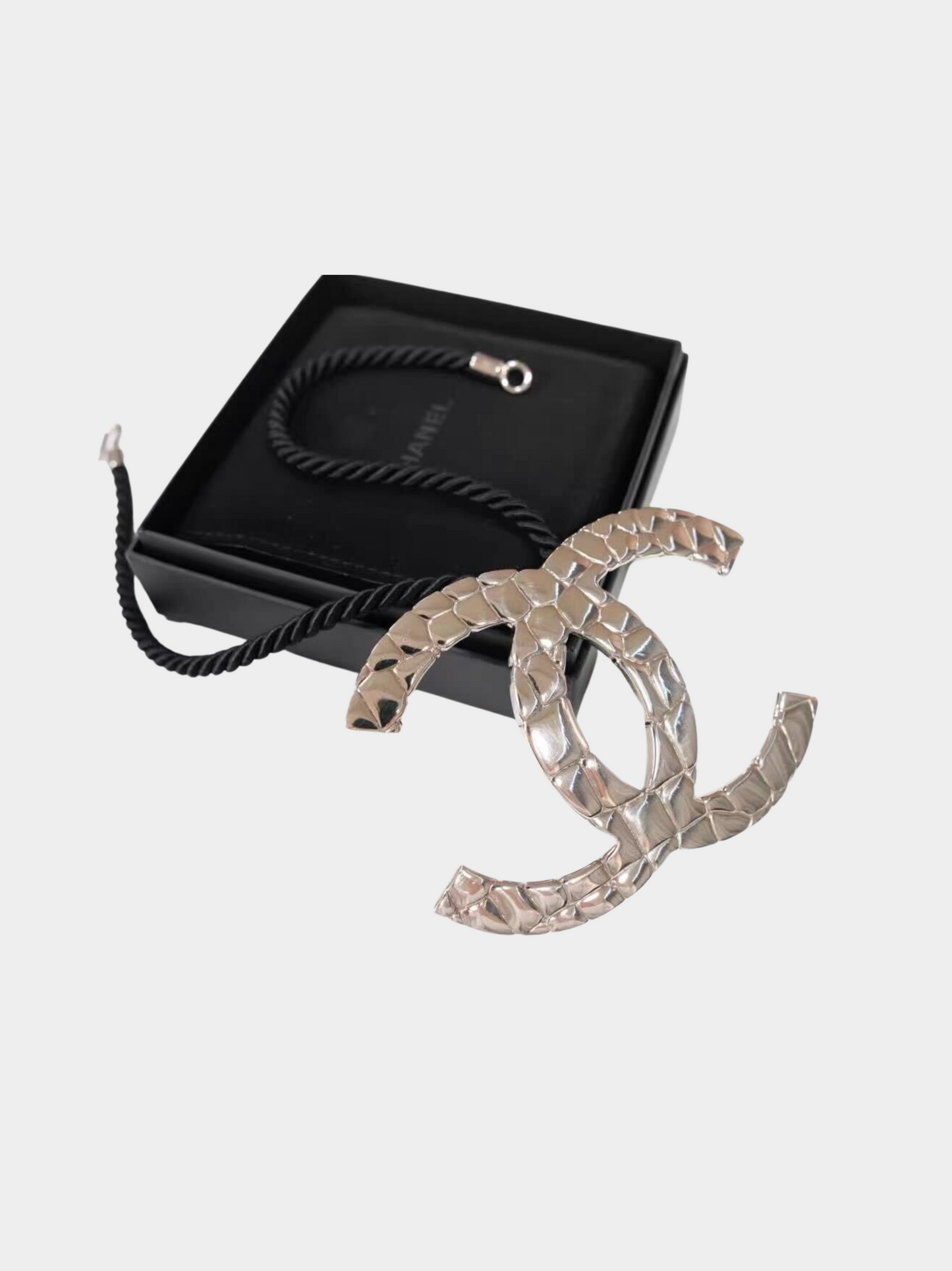 Chanel Spring 2007 Oversized Croc-Embossed CC Silver-Tone Pendant Necklace