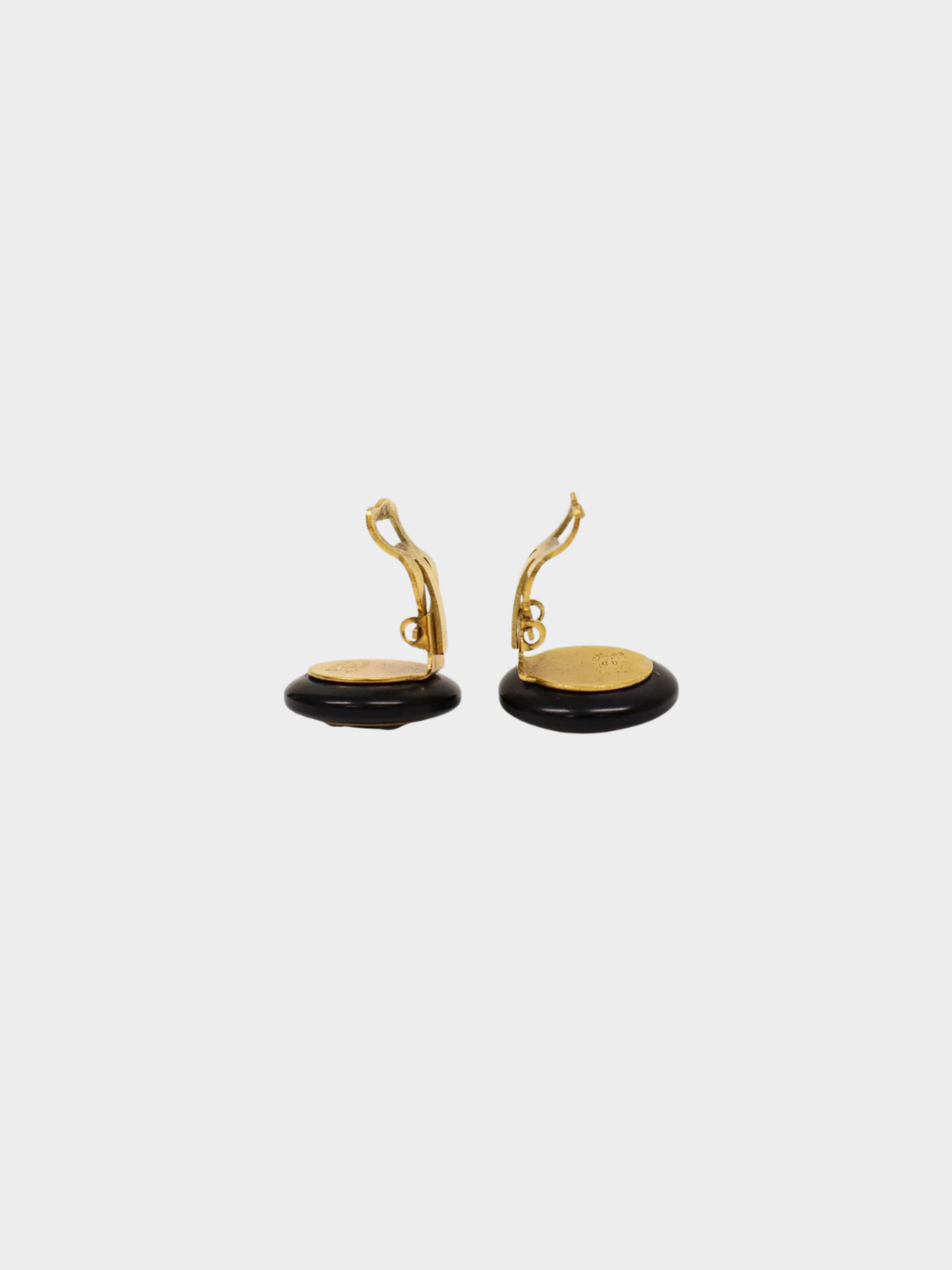 Chanel 1997 Black Gold Coco Round Clip-On Earrings