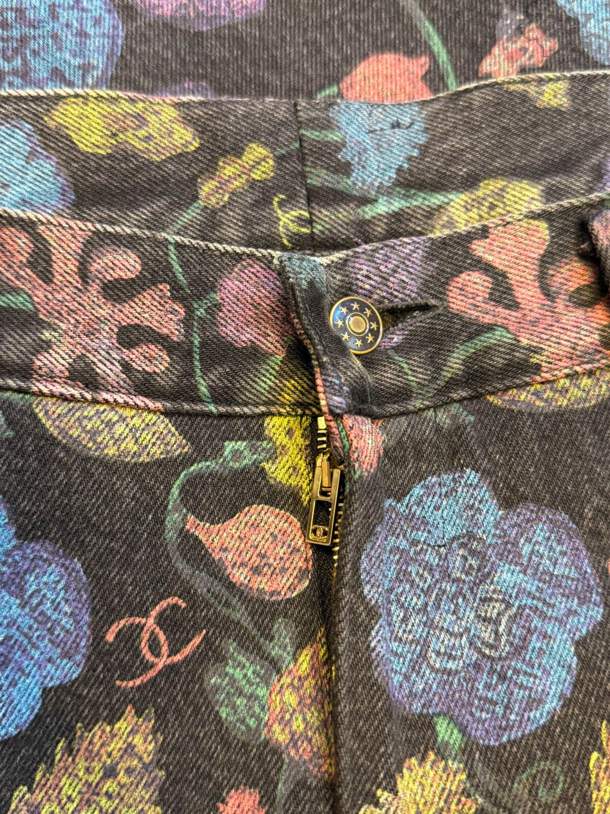 Chanel 2000s Black Multicolor Floral Print Jeans