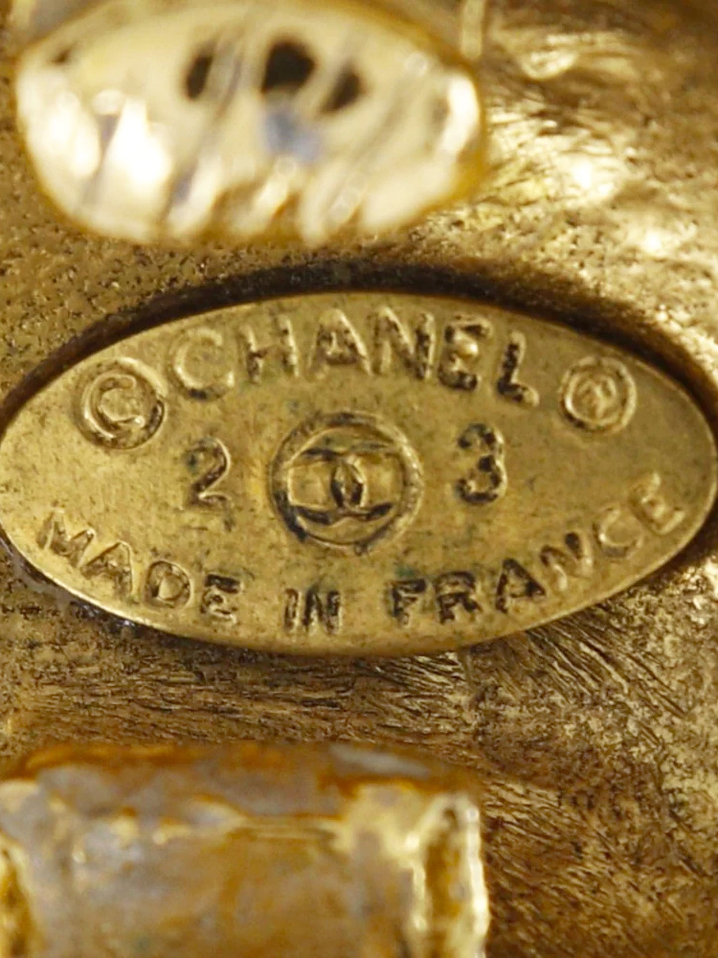 Chanel 1988 Gold Plated Vintage Round COCO Mark Clip-on Earrings
