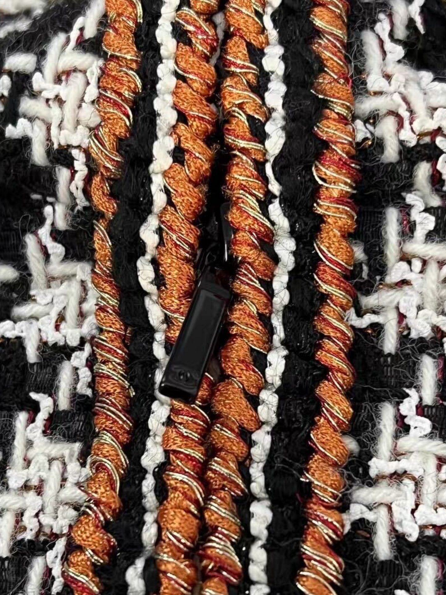 Chanel 2010s Black White Houndstooth Tweed Jacket