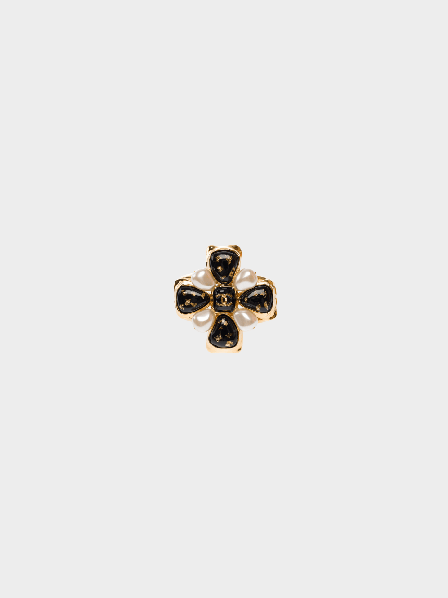 Chanel Cruise 2023 Gold Strass, Pearl, Resin and Enamel CC Ring
