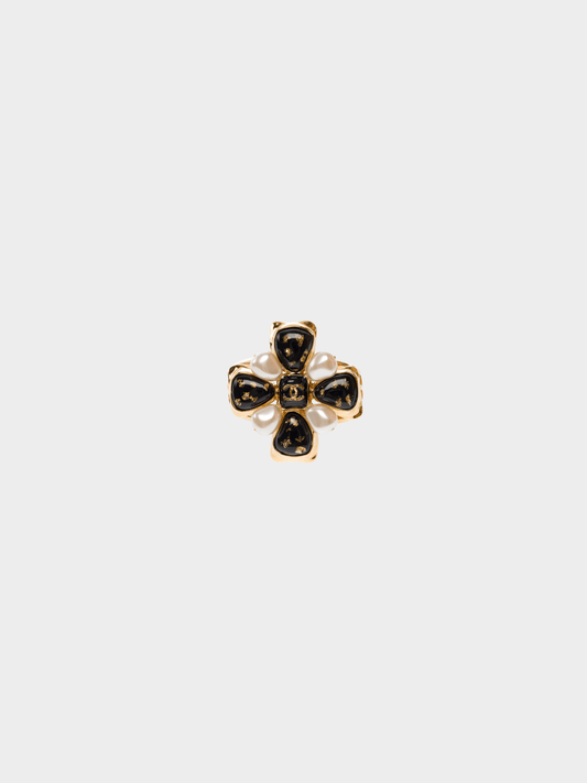 Chanel Cruise 2023 Gold Strass, Pearl, Resin and Enamel CC Ring