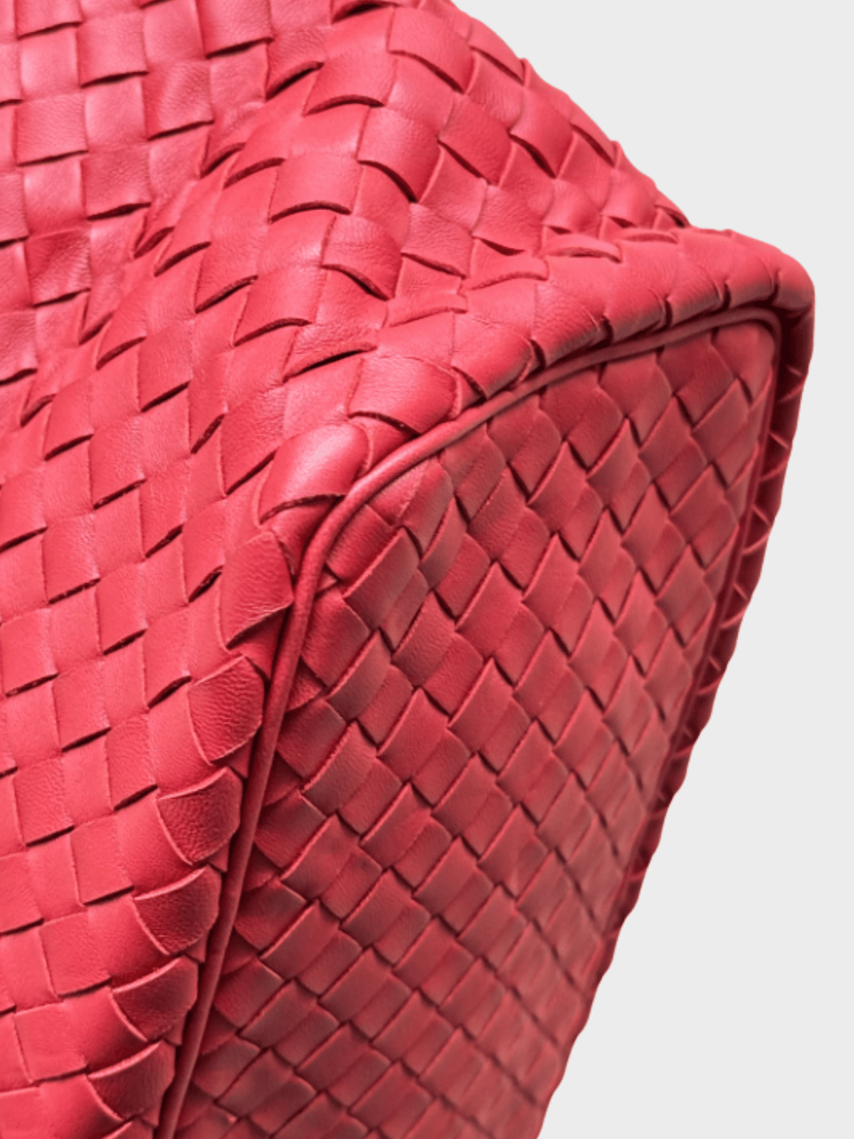 Bottega Venetta 2000s Red Woven Shoulder Bag