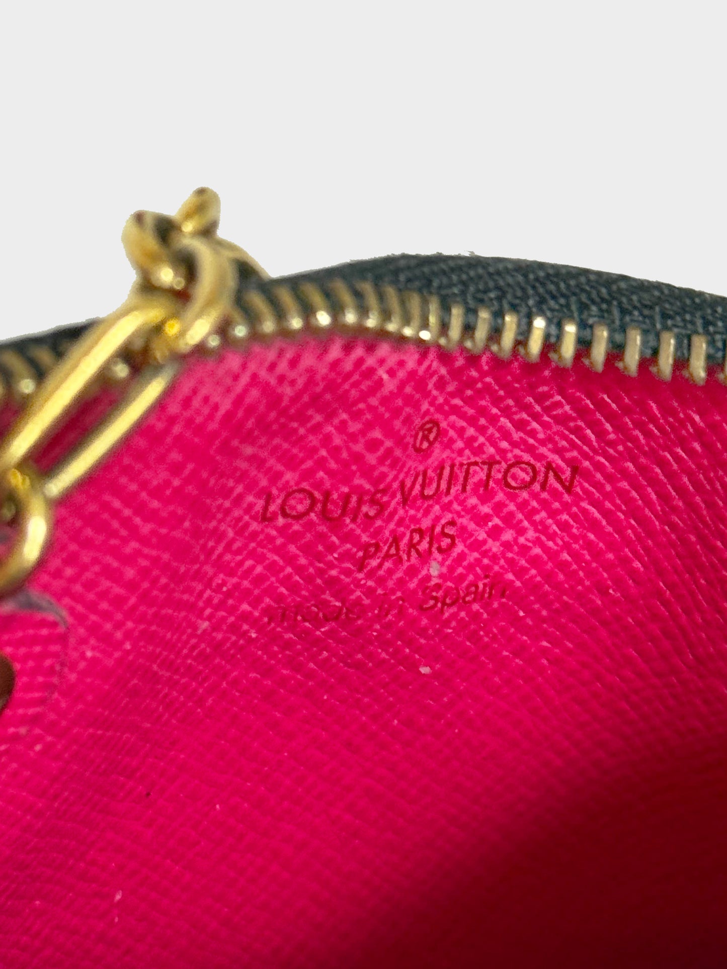 Louis Vuitton Early 2010s Black and Multicolor Murakami Pochette Cles NM Key Holder