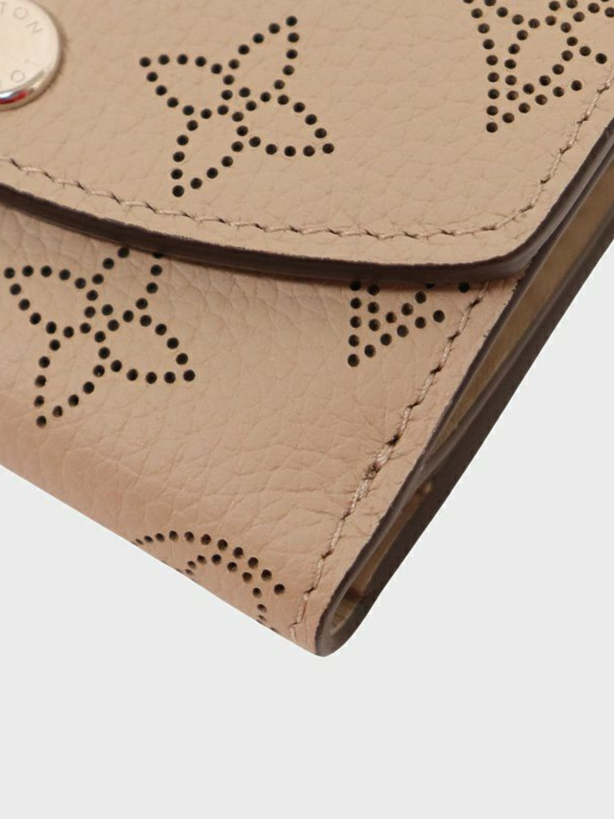Louis Vuitton 2020s Beige Leather Portefeuille Iris XS Wallet