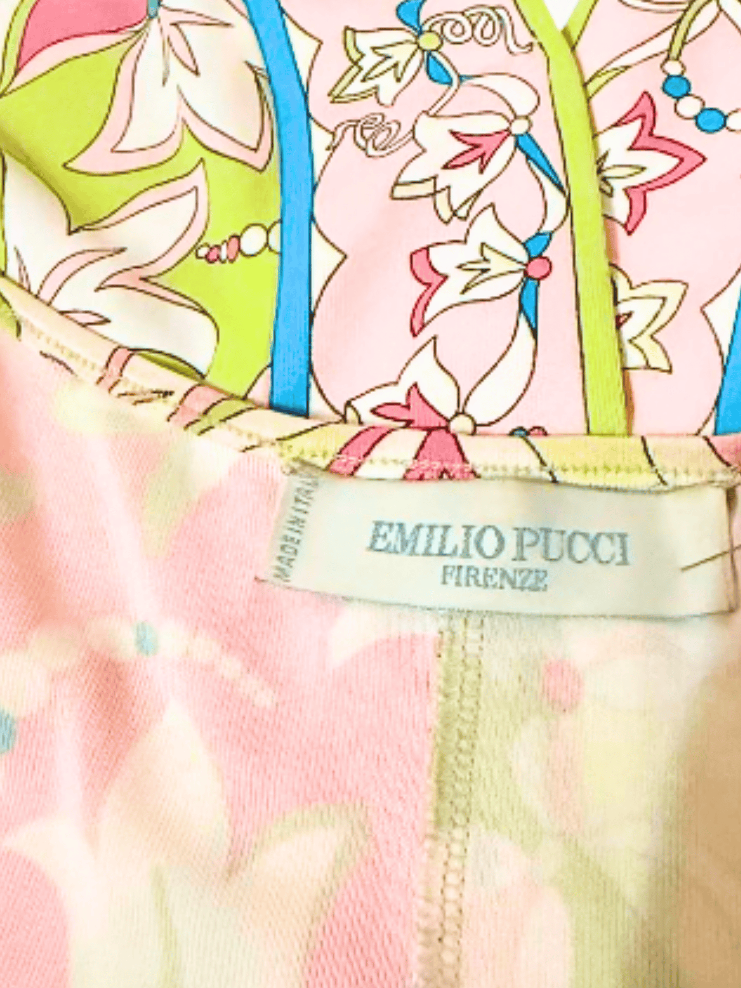 Emilio Pucci 2000s Pink Floral V-neckline Dress