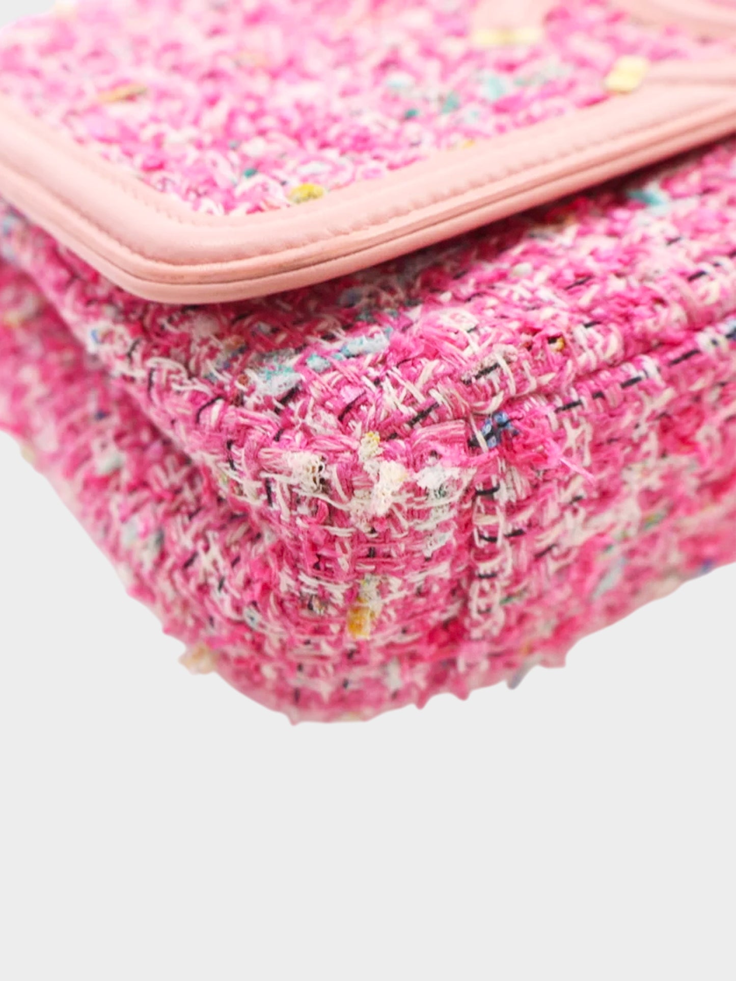 Chanel Mid 2019 Pink Tweed CC Filigree Medium Flap Bag