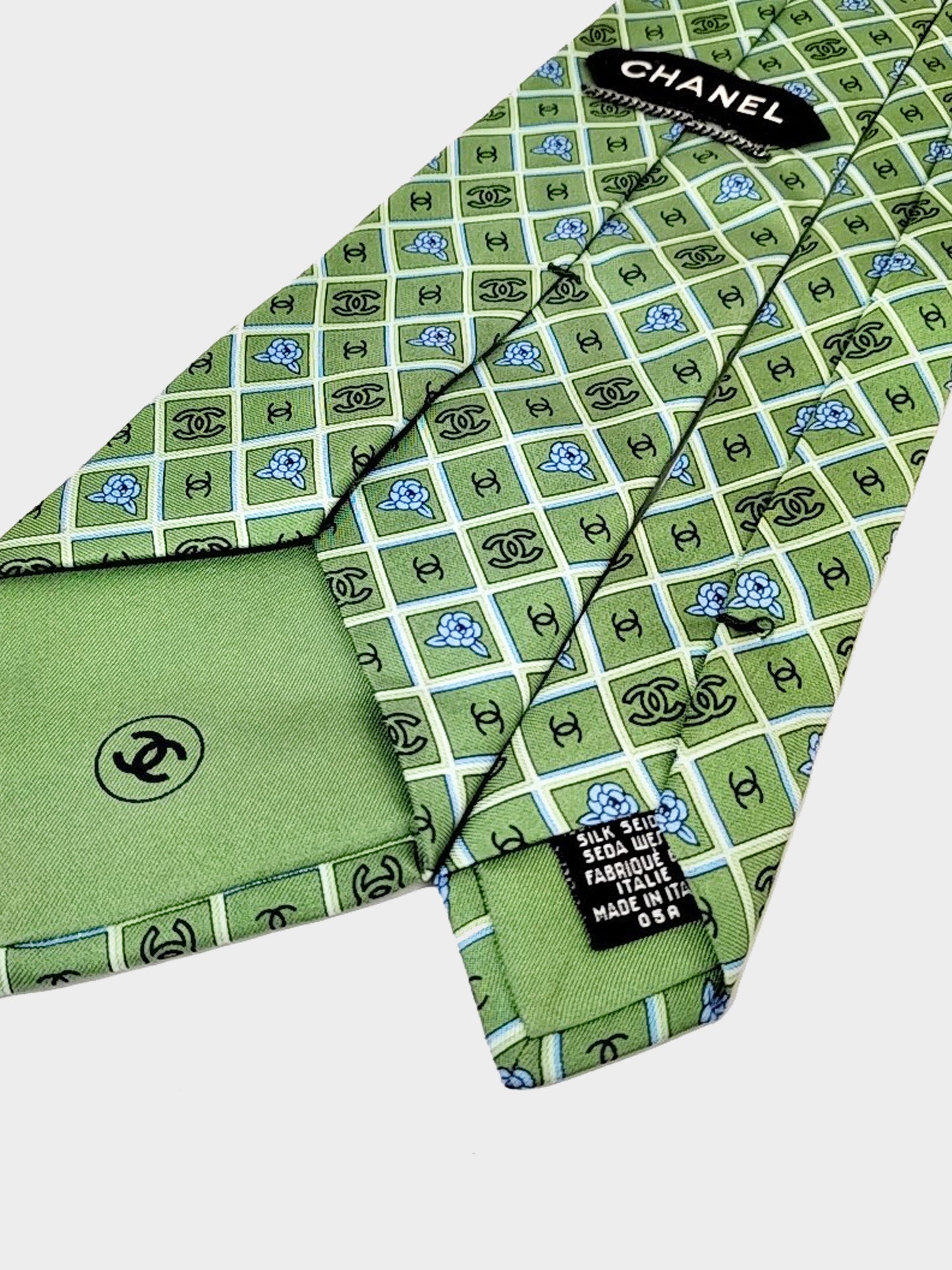 Chanel Fall 2005 Green Camellia and CC All-over Pattern Print Tie