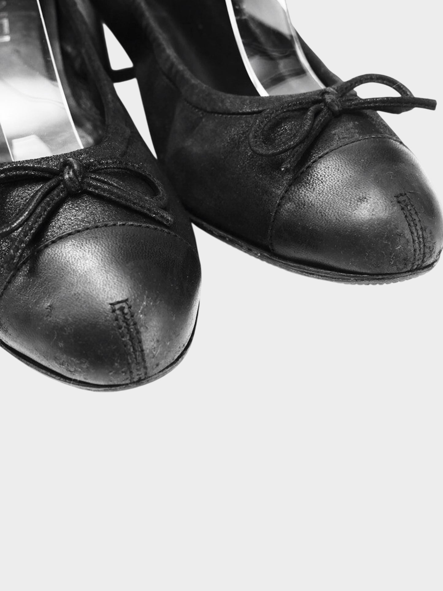 Chanel 2000s Black Leather Ballerina Bow Pumps