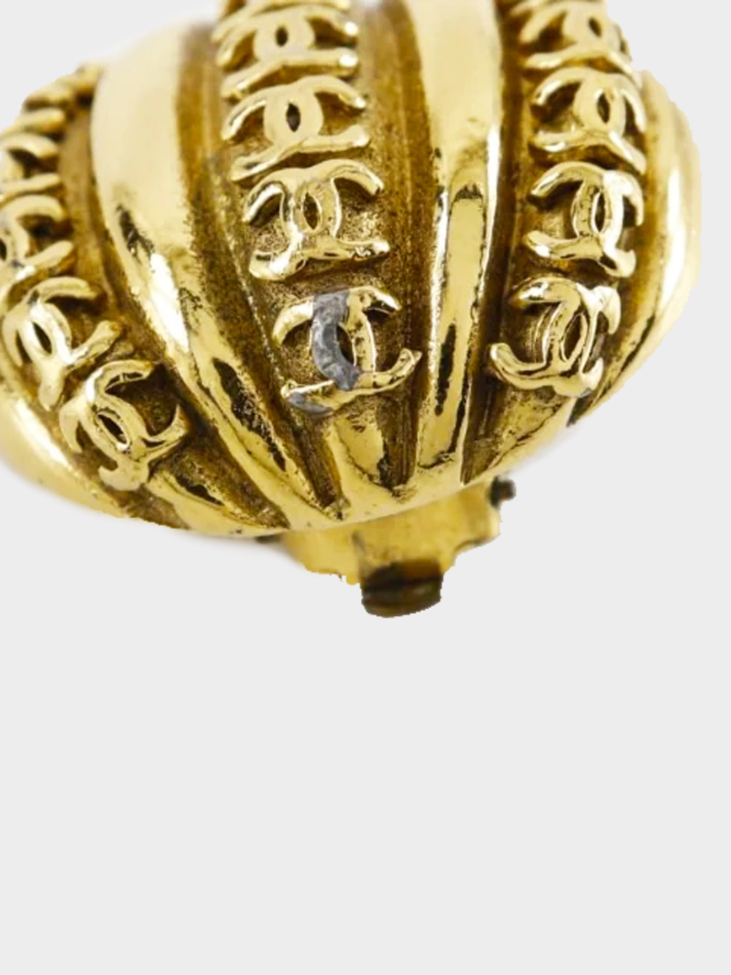 Chanel 1988 Gold Plated Vintage Round COCO Mark Clip-on Earrings
