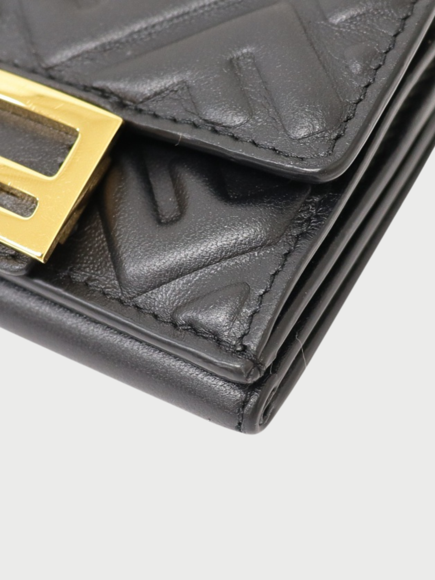 Fendi 2000s Black Leather Logo Hardware Compact Wallet