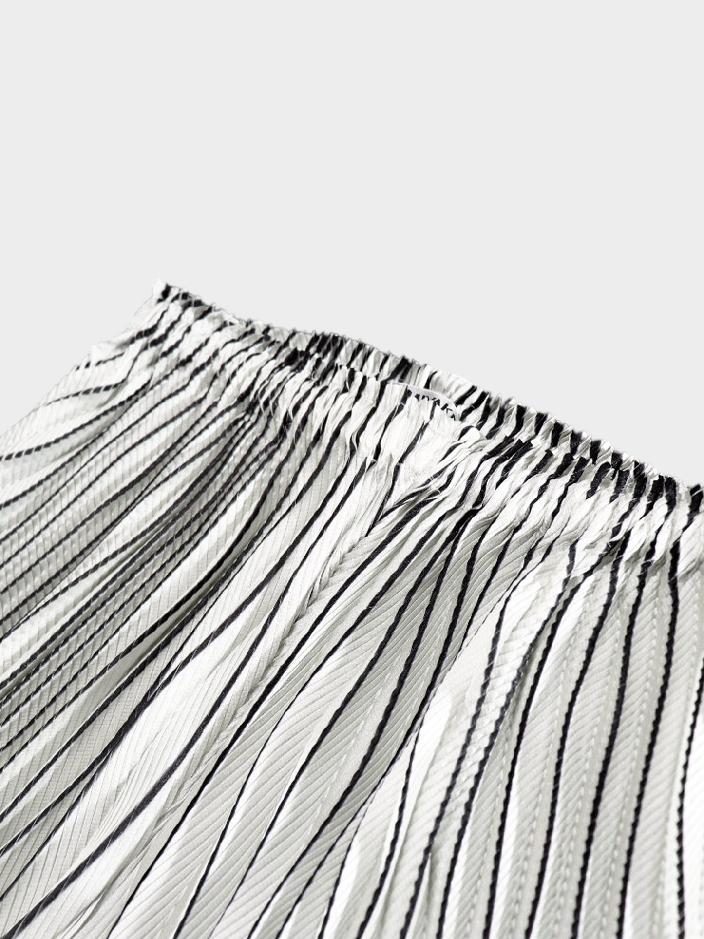 Issey Miyake SS 2018 White and Black Pleated Wide Pants