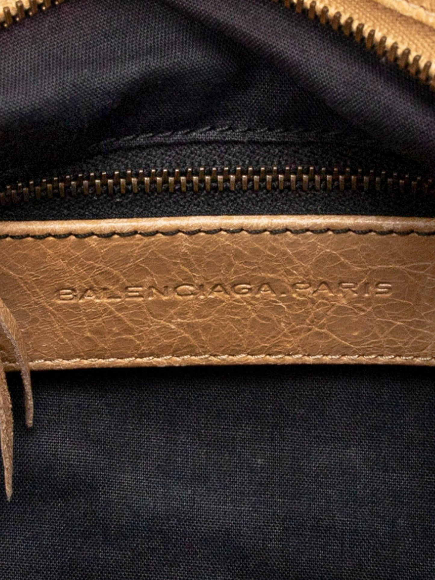 Balenciaga 2000s Beige Calfskin Leather Classic City Bag
