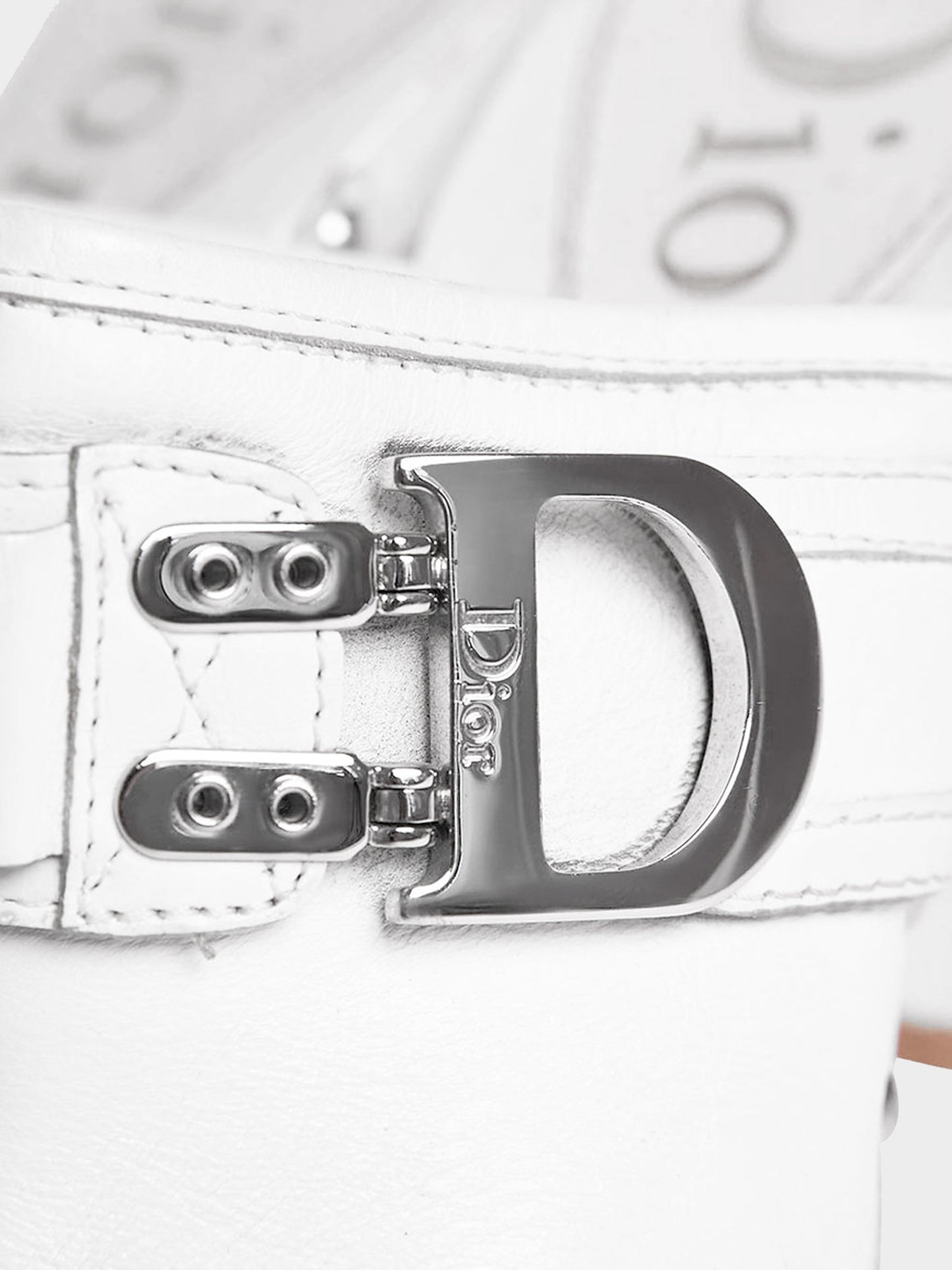 Christian Dior 2000s White Diorquake D-flight Leather Clogs