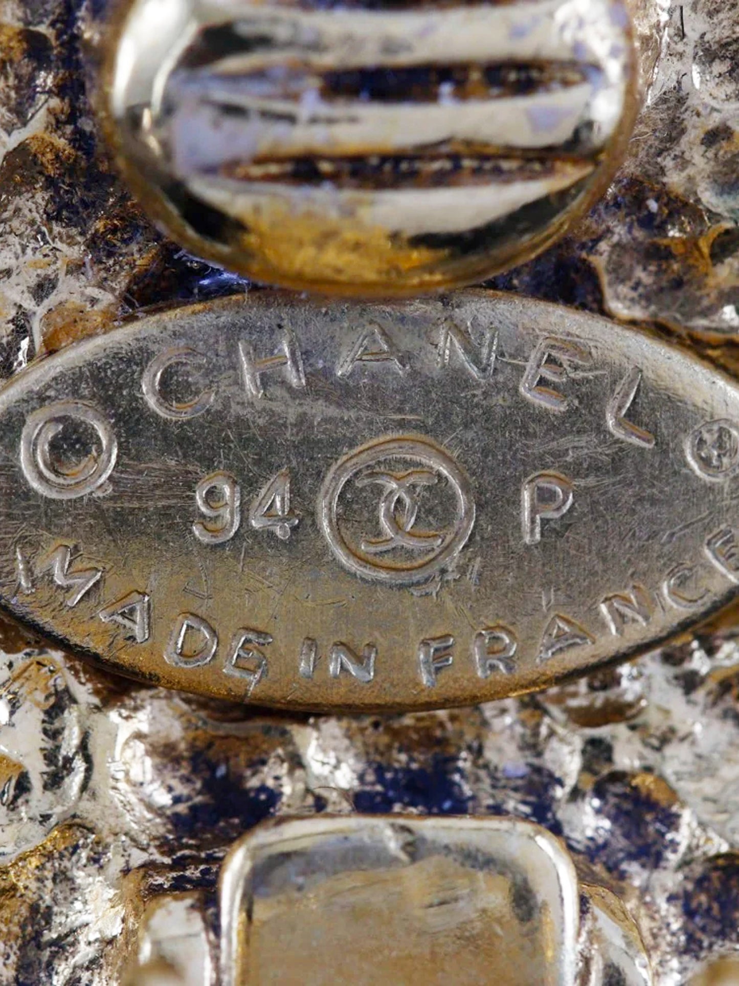 Chanel Spring 1994 Gold Plated Vintage Diamond CC Logo Clip-on Earrings