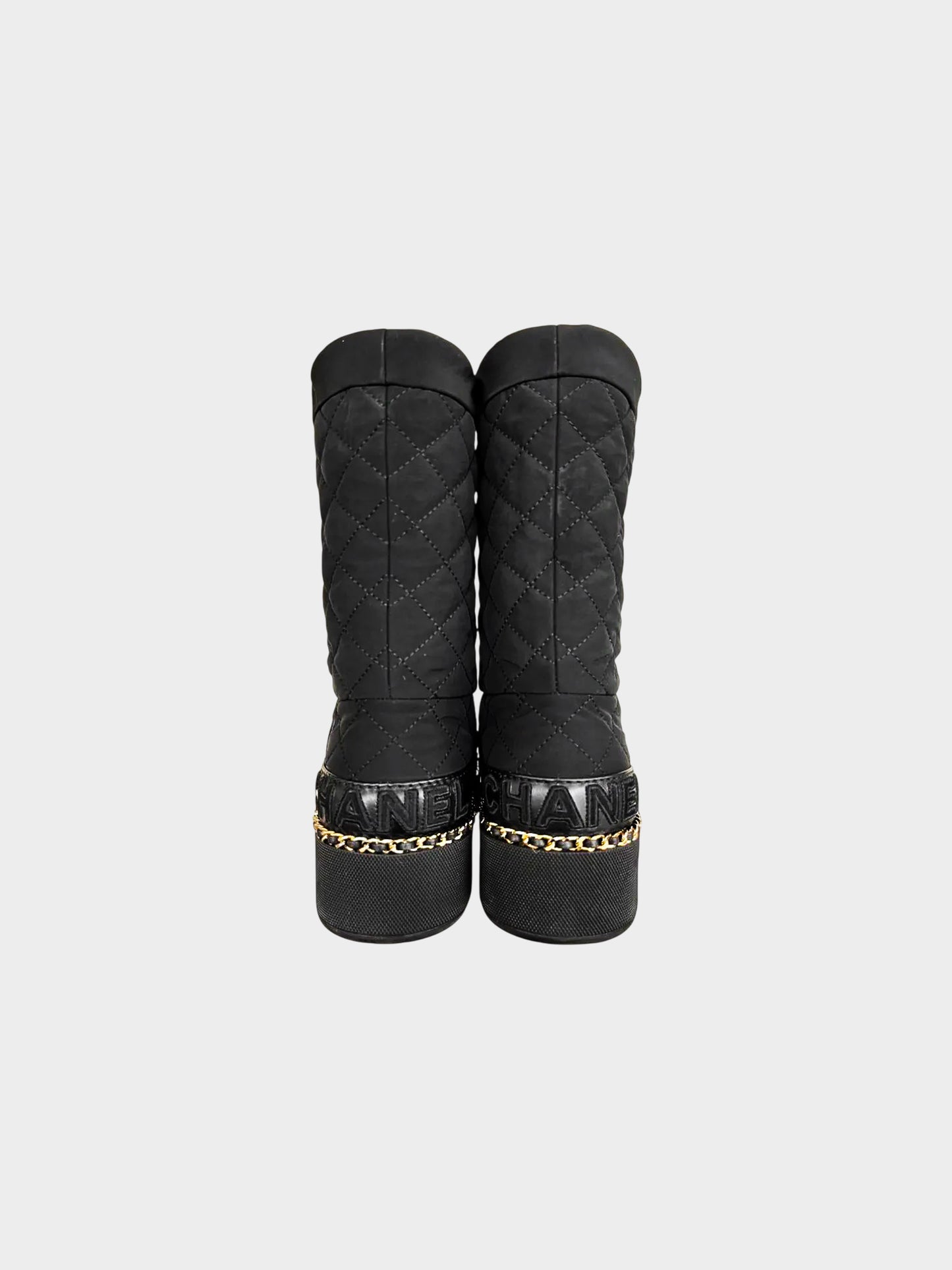 Chanel 2021 Apres Ski Quilted Boots with Shearling Lining