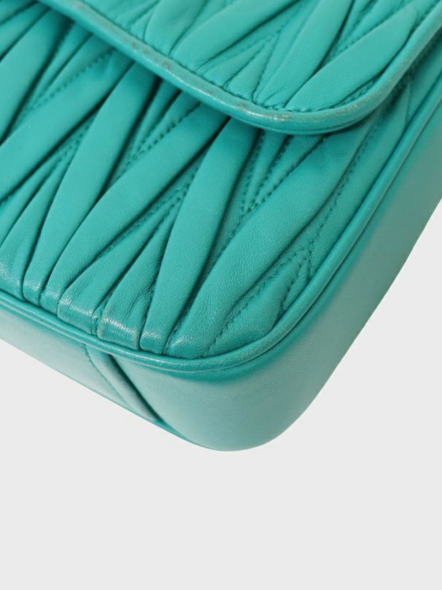 Miu Miu 2000s Green Leather Matelassé Chain Shoulder Bag