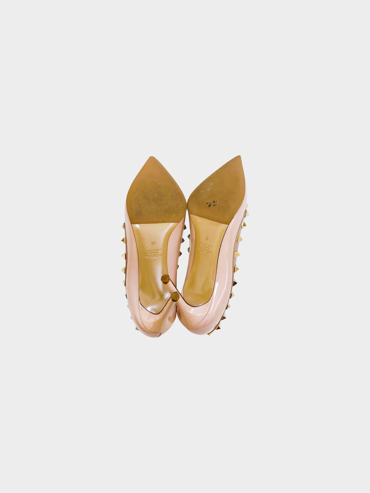 Valentino 2010s Beige Pink Patent Leather Rockstud Pumps