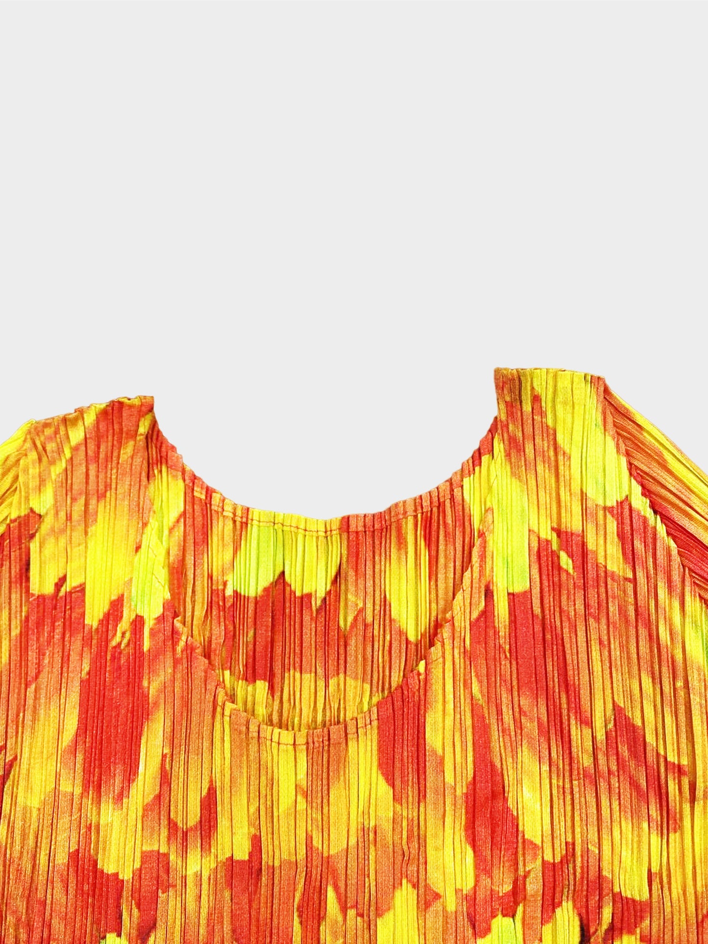 Issey Miyake 2000s Pleats Please Floral Shortsleeve Top