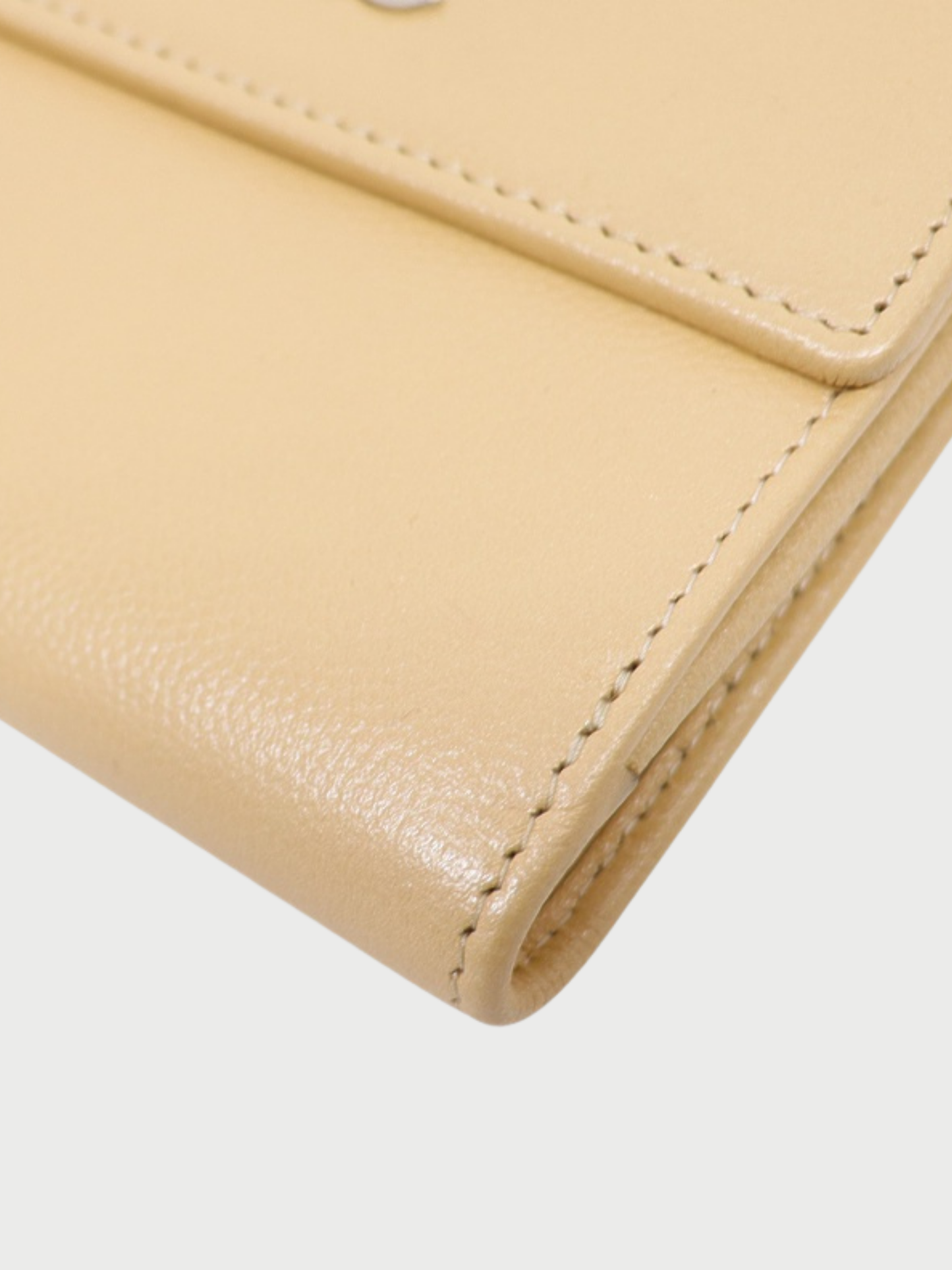 Chanel 2000s Beige Leather COCO Wallet