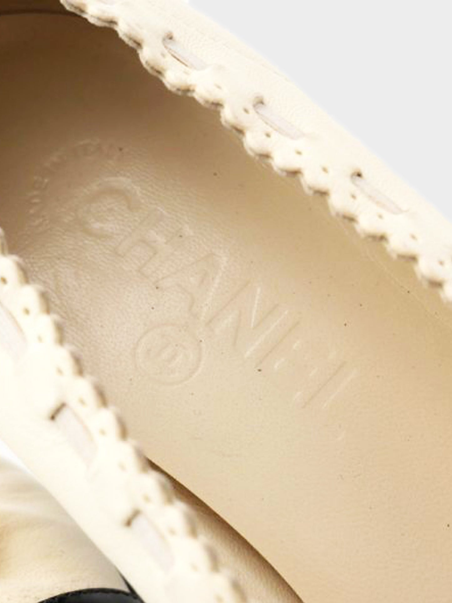 Chanel FW 2005 Ivory and Black Leather Ribbon Ballerina Pumps