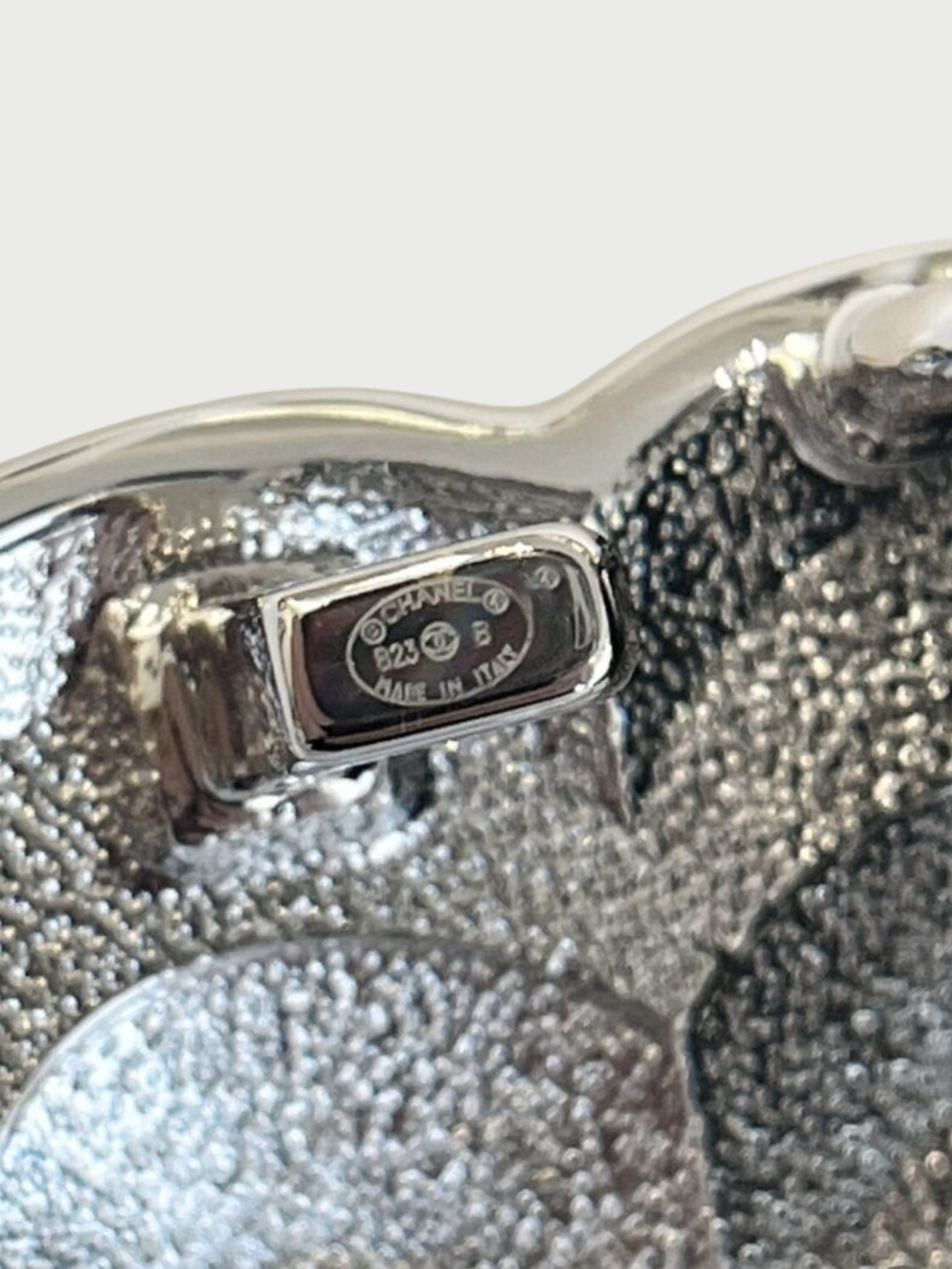 Chanel 2023 Black Lambskin Pearl Crystal Heart Buckle Stretch Belt