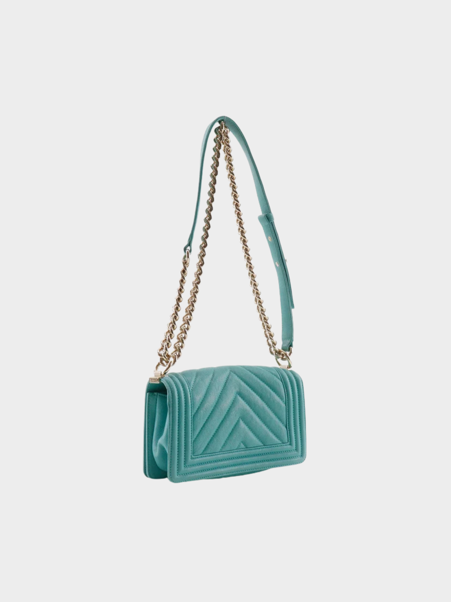 Chanel 2019 Green Caviar Leather Boy Chanel Shoulder Bag