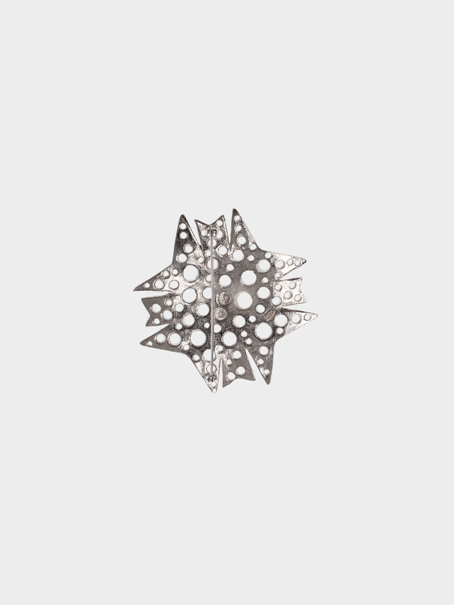 Chanel AW 2005 Silver Metal Rhinestone Brooch