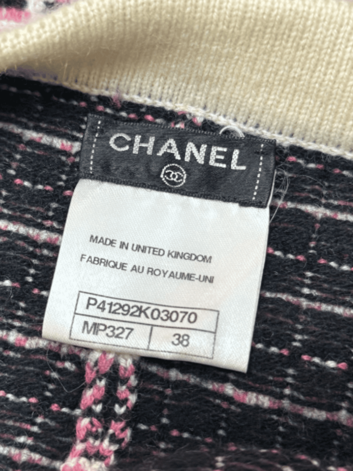Chanel 2011-2012 Pink Tweed Geometric Wool Mini Shorts